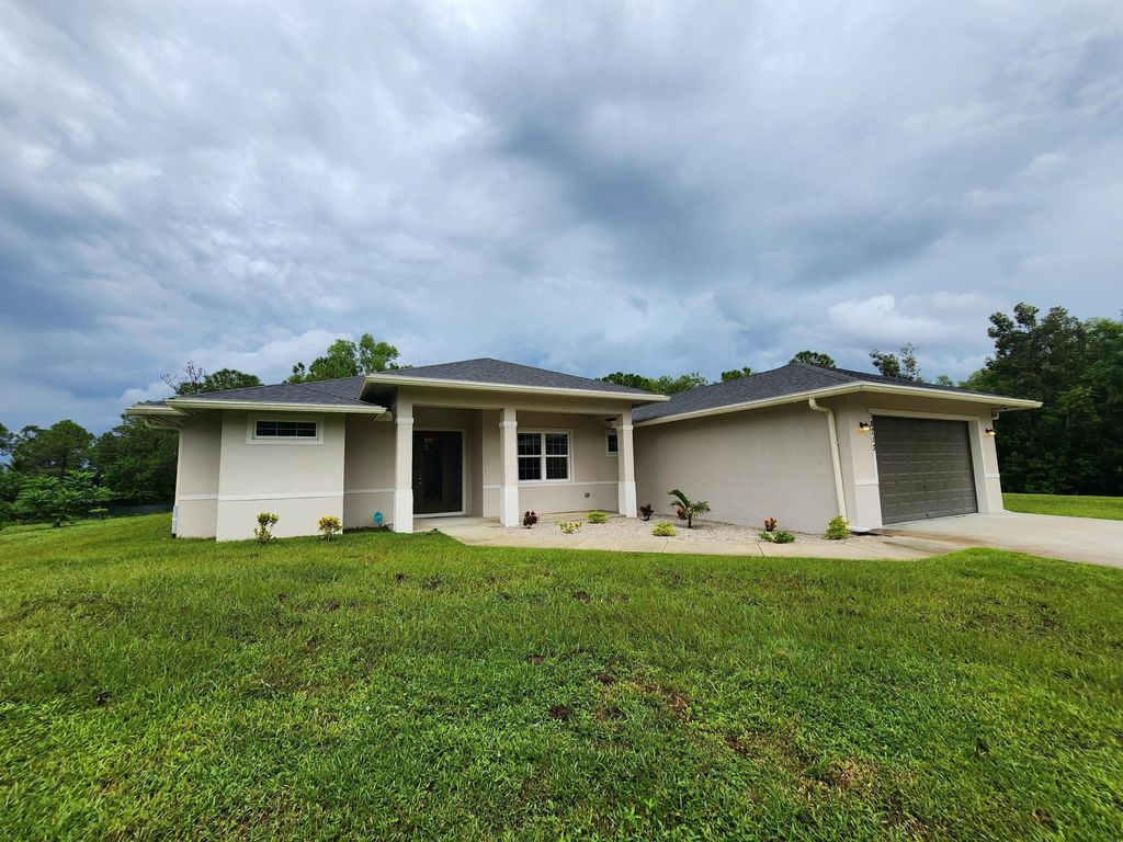Photo of 18713 92nd Lane N, Loxahatchee, FL 33470 (MLS # R11017496)
