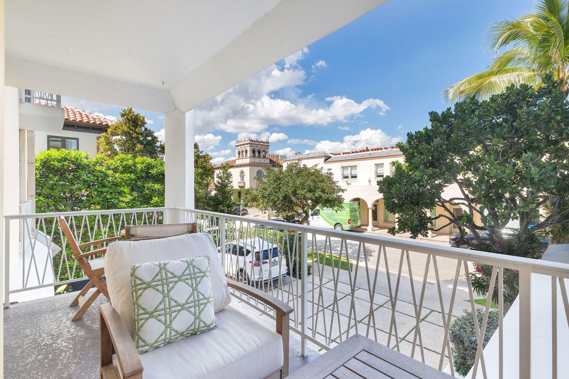 EVERGLADES PLAZA CONDO - Residential