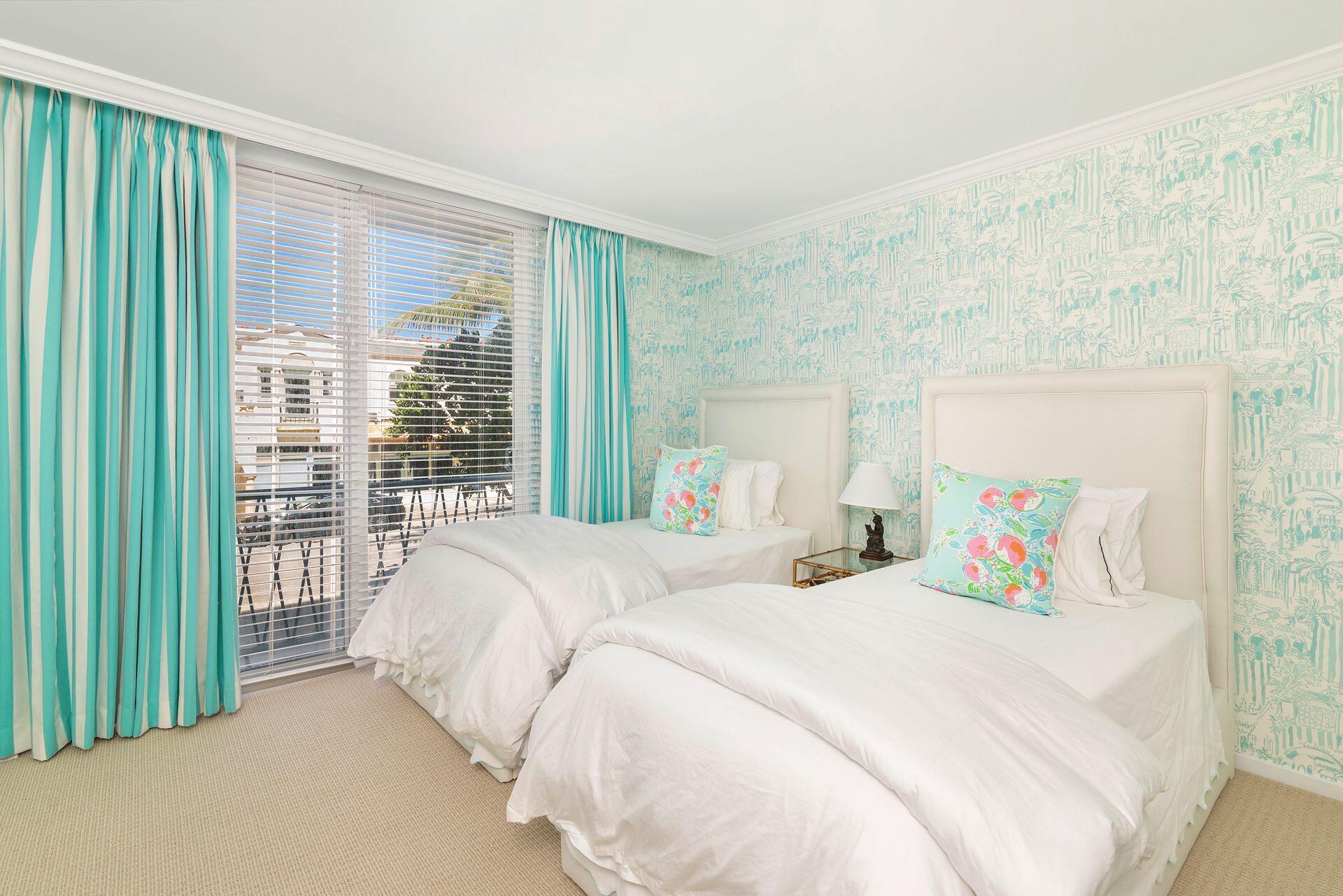EVERGLADES PLAZA CONDO - Residential