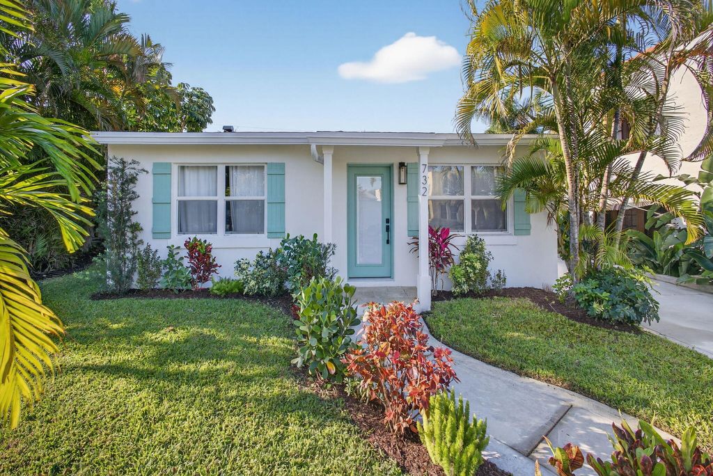 Photo of 732 Flamingo Drive, West Palm Beach, FL 33401 (MLS # F10549418)