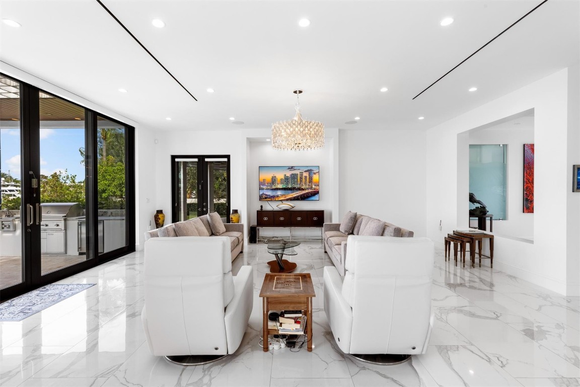 SUNRISE INTRACOASTAL - Residential