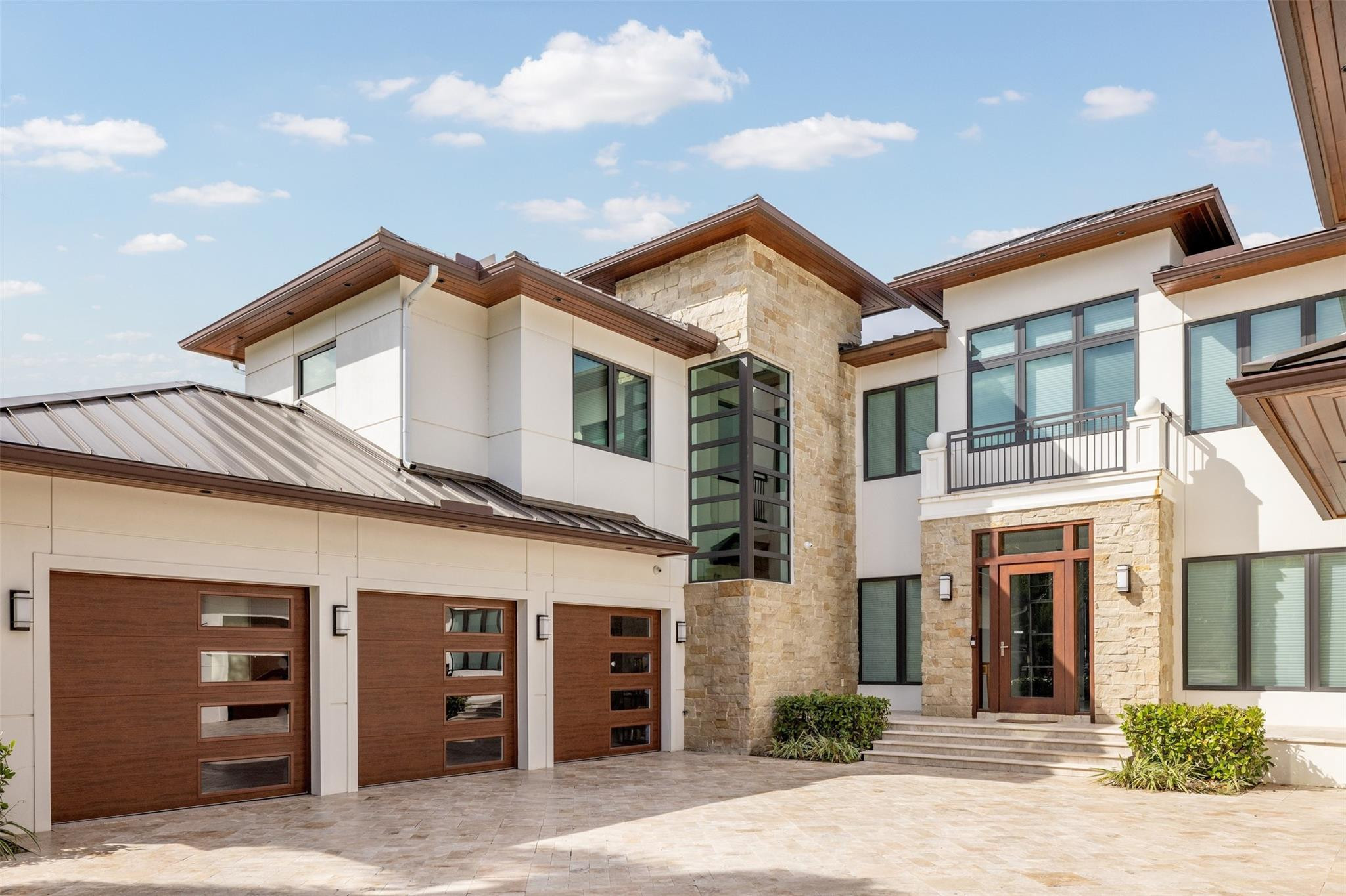 SUNRISE INTRACOASTAL - Residential