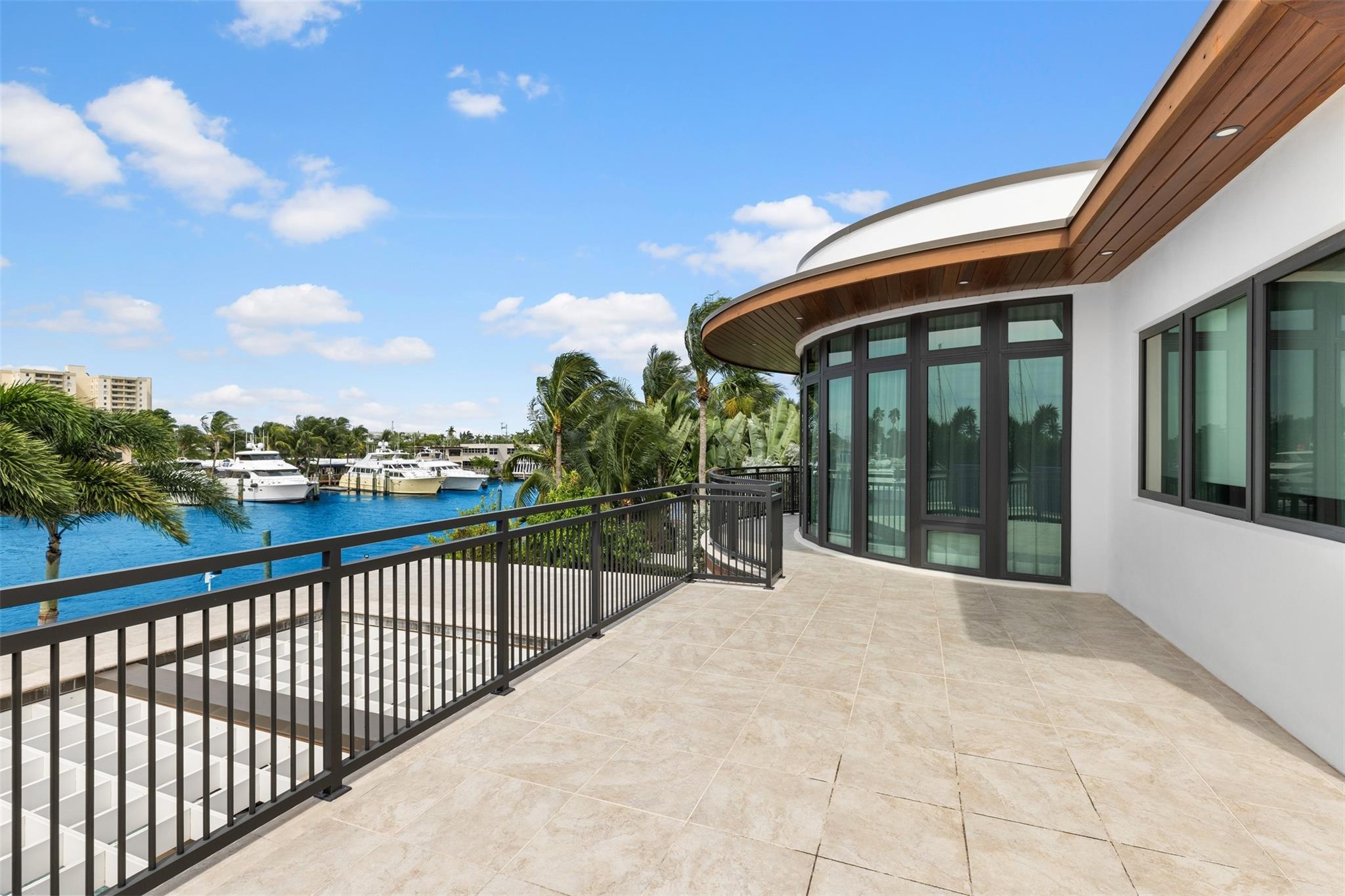 SUNRISE INTRACOASTAL - Residential