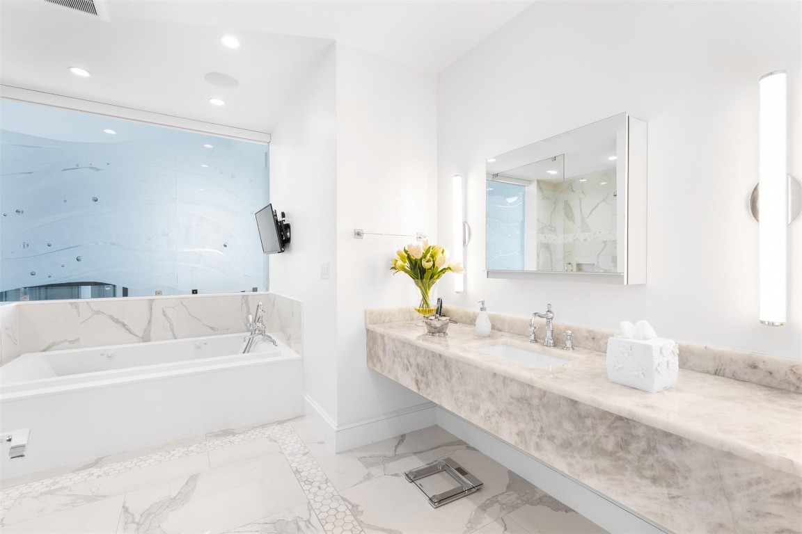 SUNRISE INTRACOASTAL - Residential