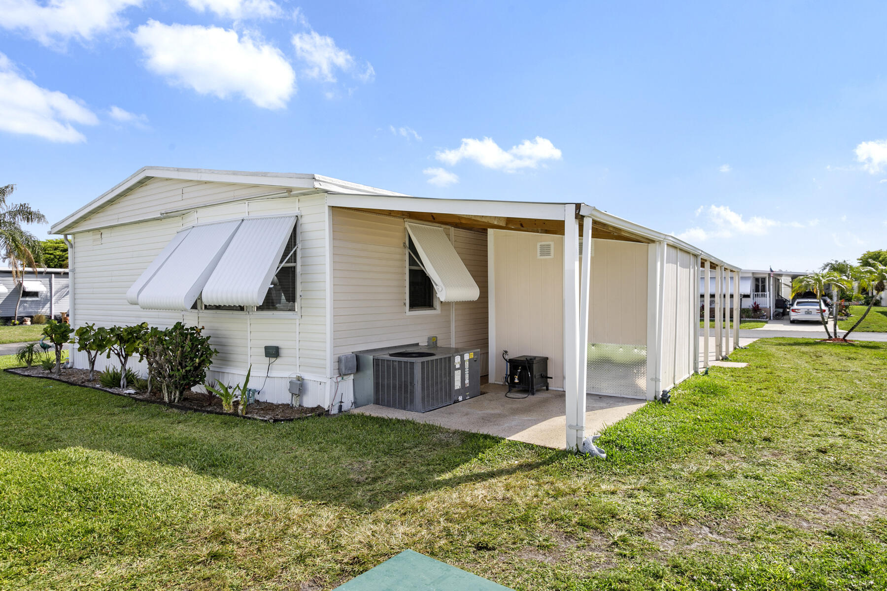 JAMAICA BAY MOBILE HOME CO OP - Residential