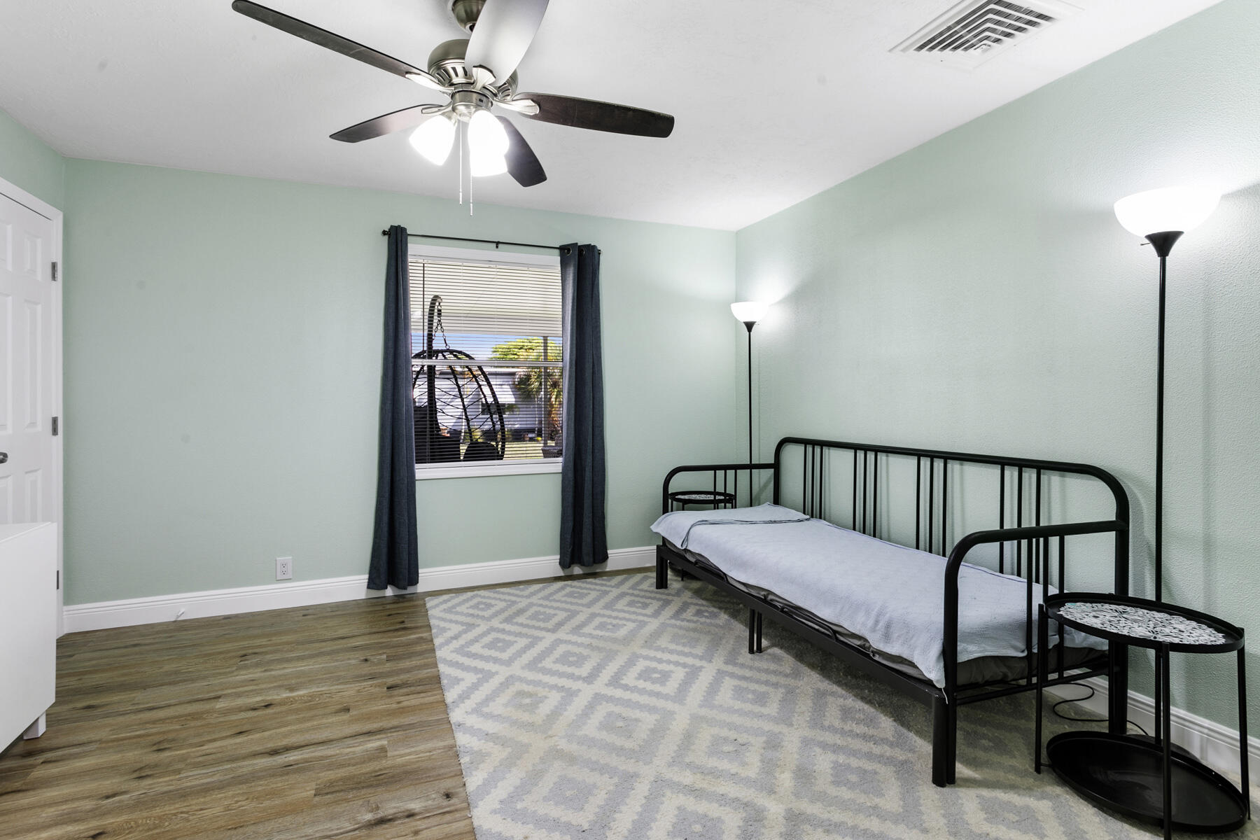 JAMAICA BAY MOBILE HOME CO OP - Residential