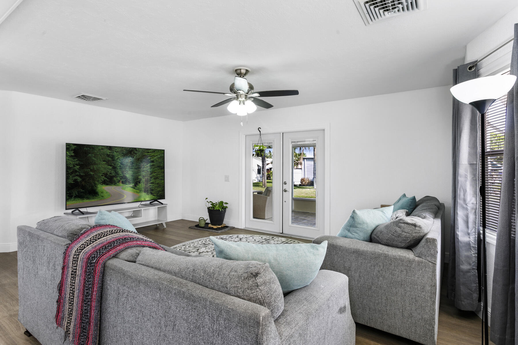 JAMAICA BAY MOBILE HOME CO OP - Residential