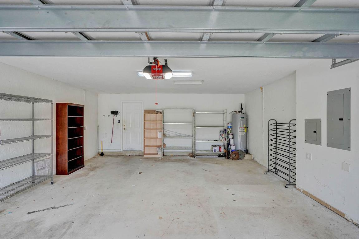 PARKLAND ISLES - Residential Lease