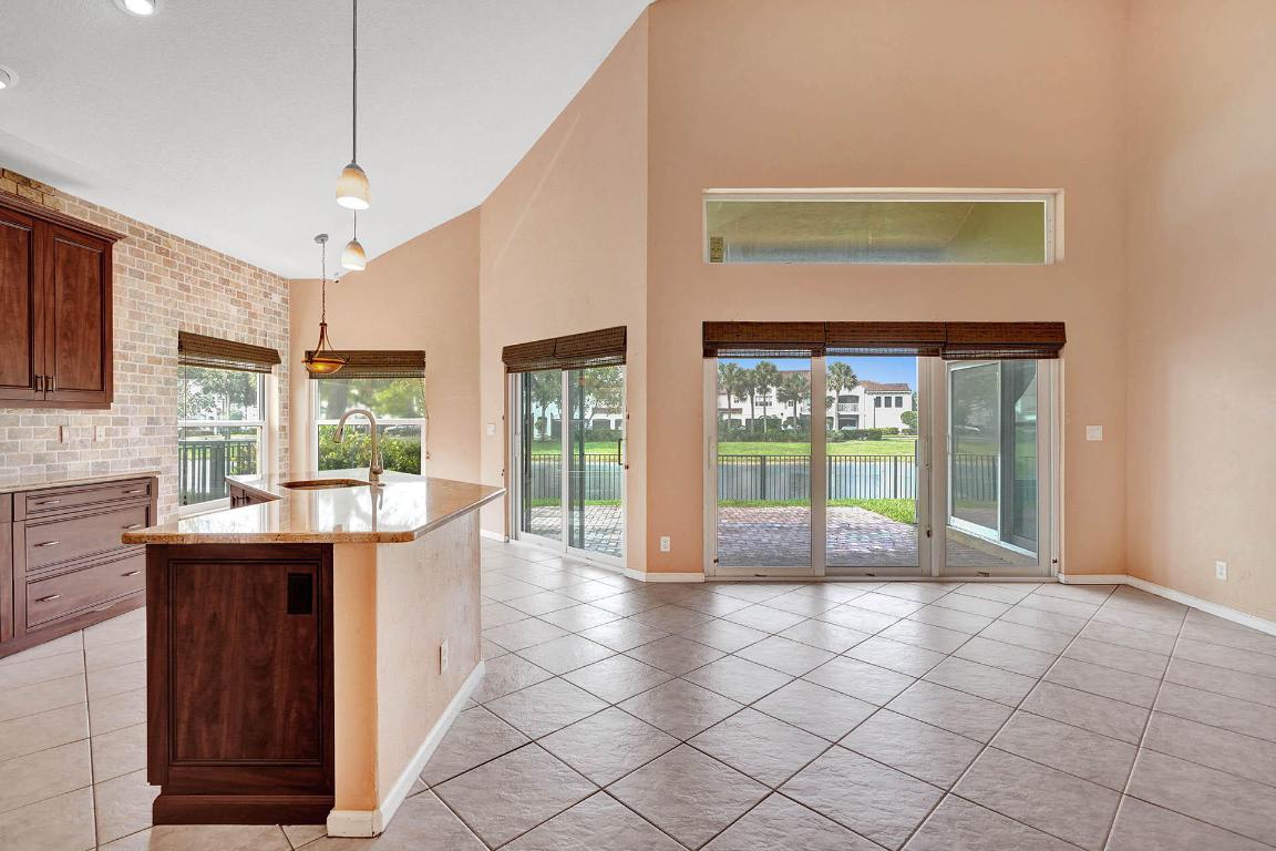 PARKLAND ISLES - Residential Lease