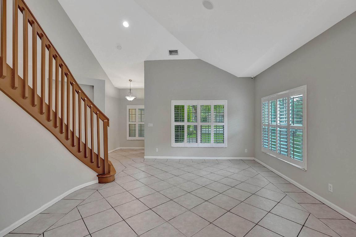 PARKLAND ISLES - Residential Lease