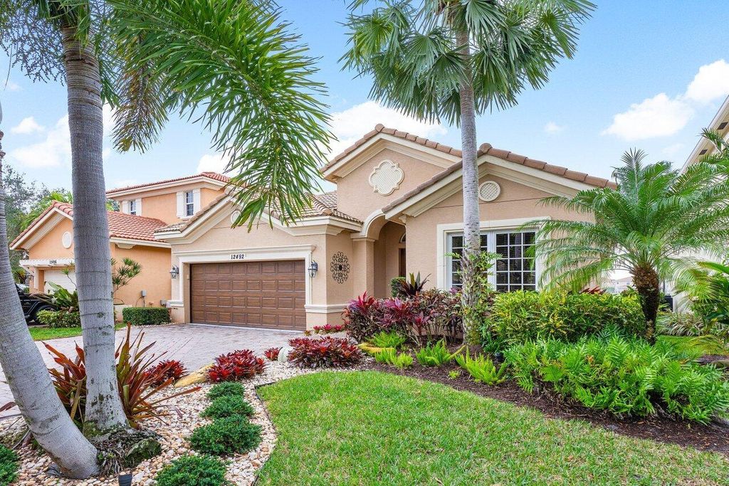 Photo of 12492 Aviles Circle, Palm Beach Gardens, FL 33418 (MLS # R10951460)