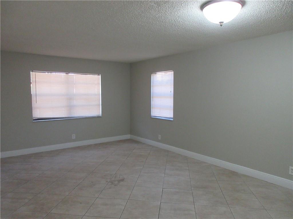 Coral Spgs Lakes 68-12 B - Residential Lease