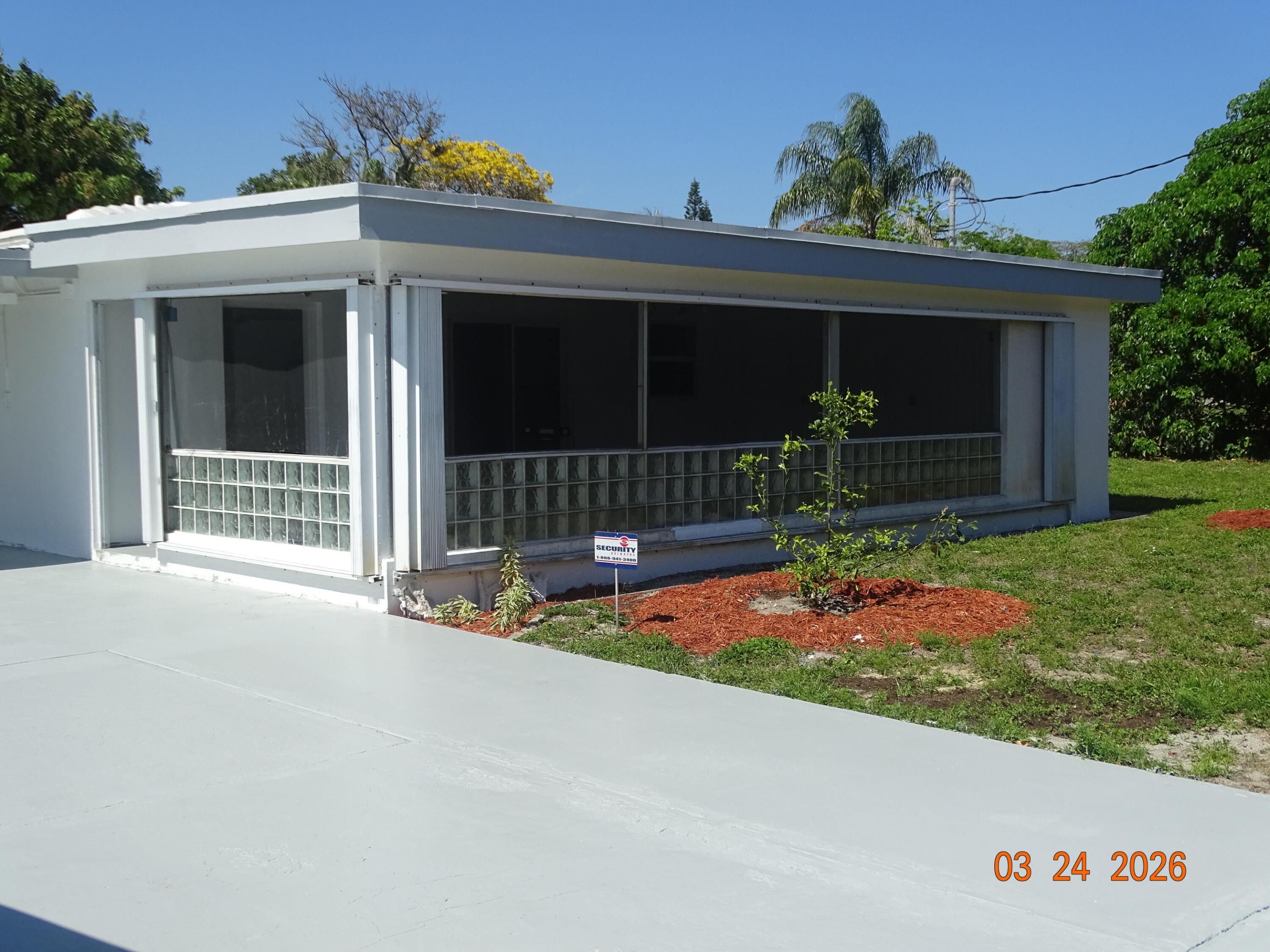 UNIVERSITY GARDENS - Residential