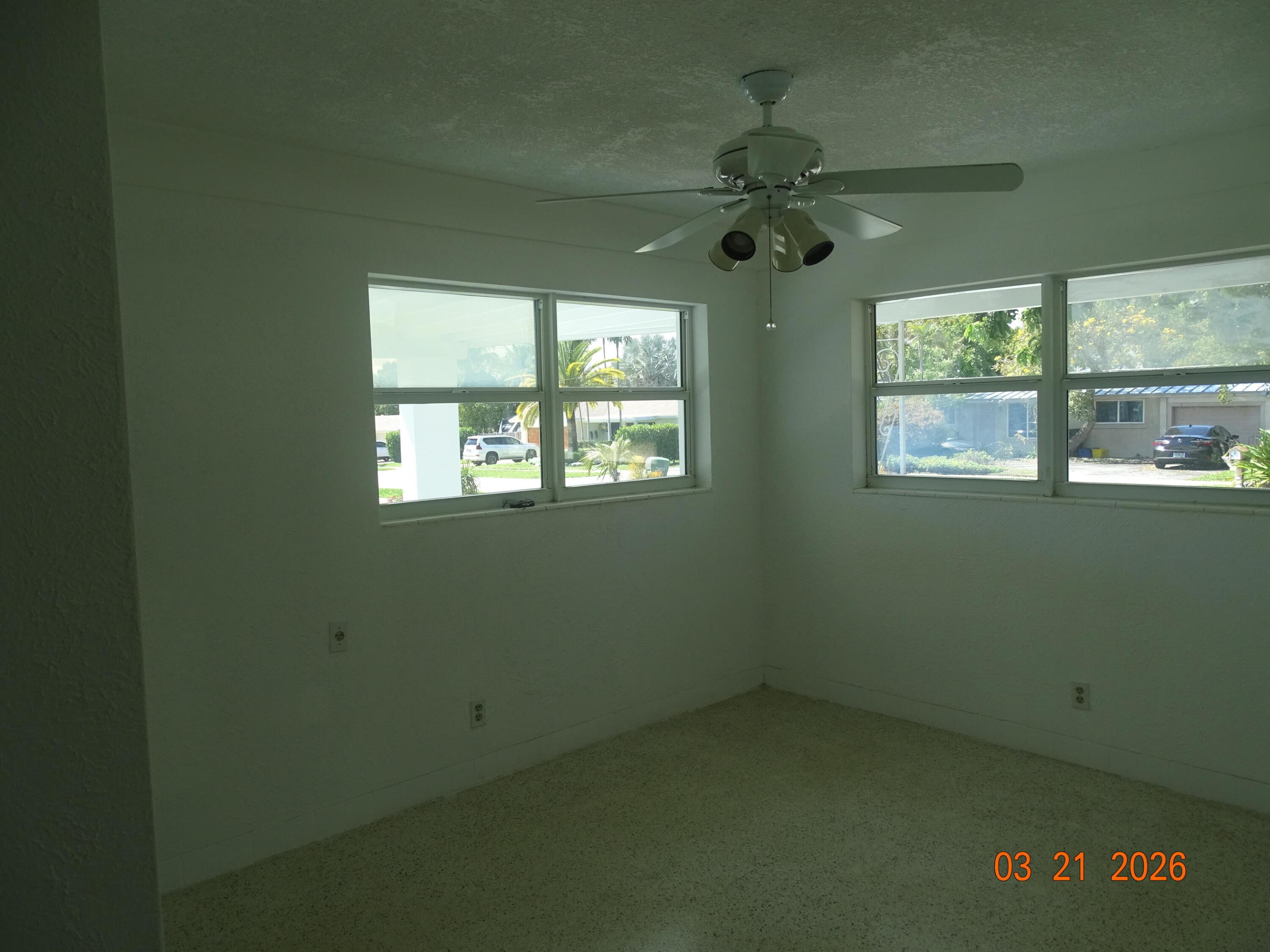 UNIVERSITY GARDENS - Residential