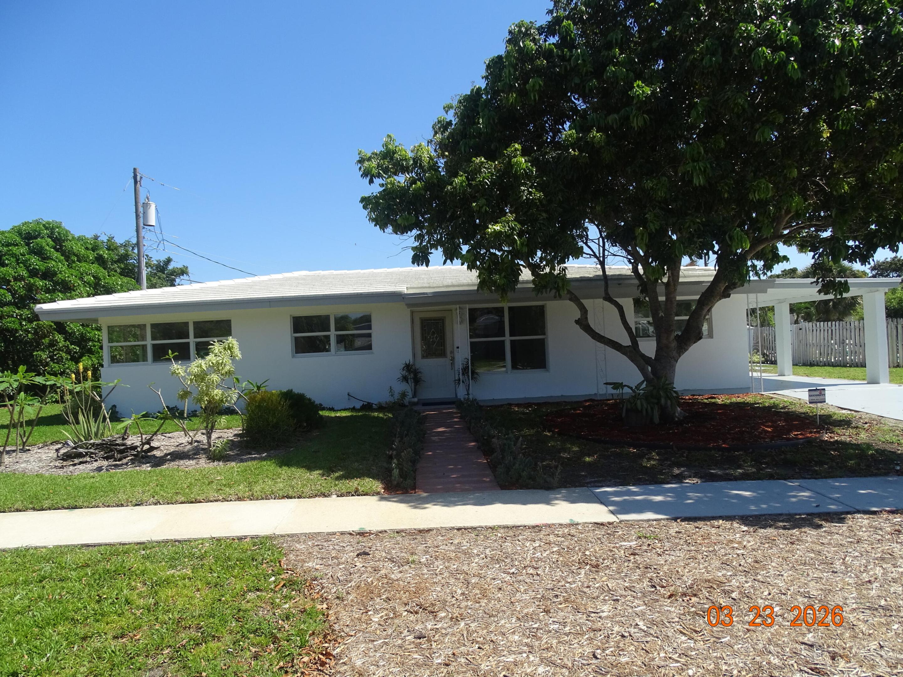 UNIVERSITY GARDENS - Residential