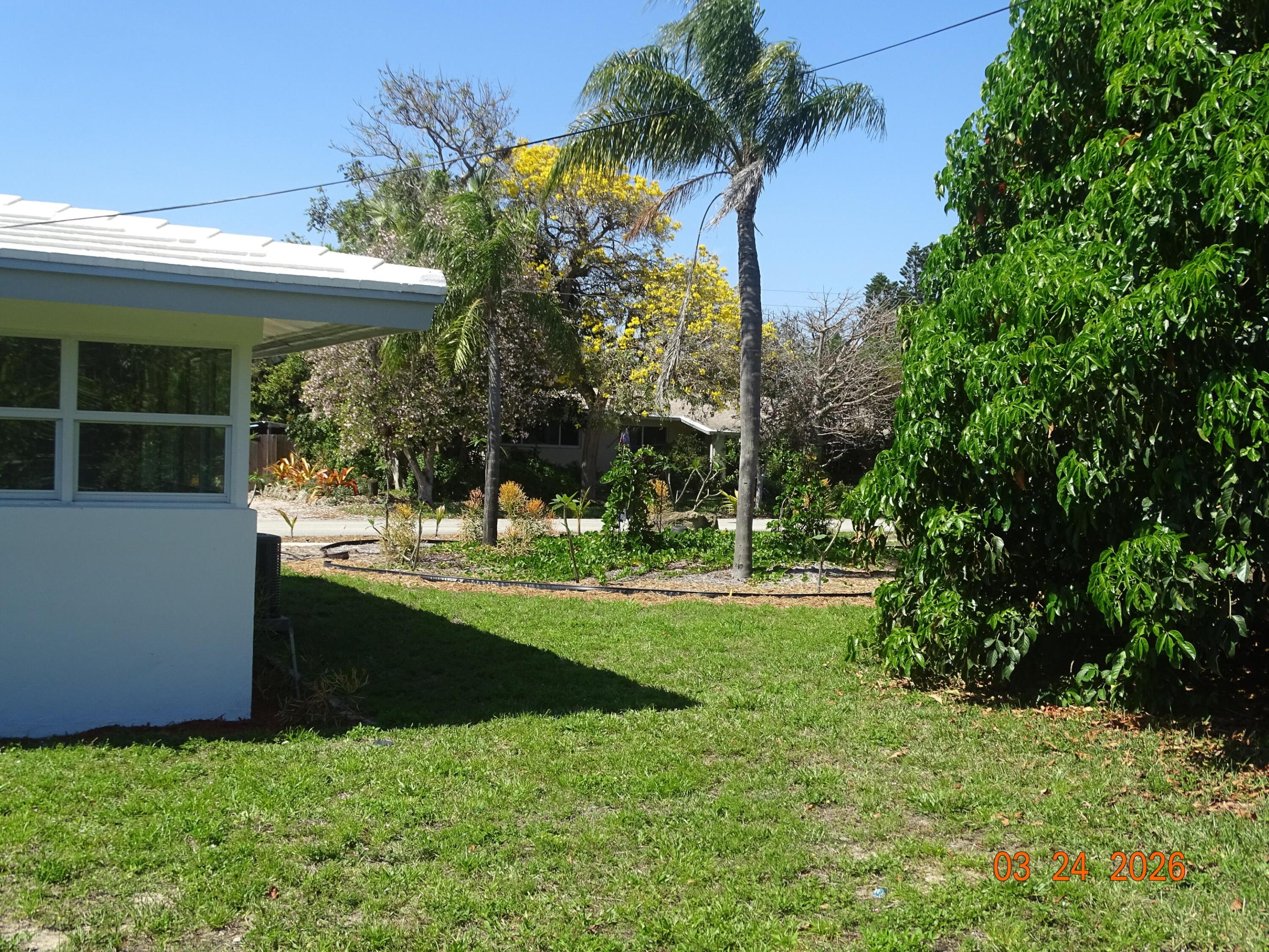 UNIVERSITY GARDENS - Residential