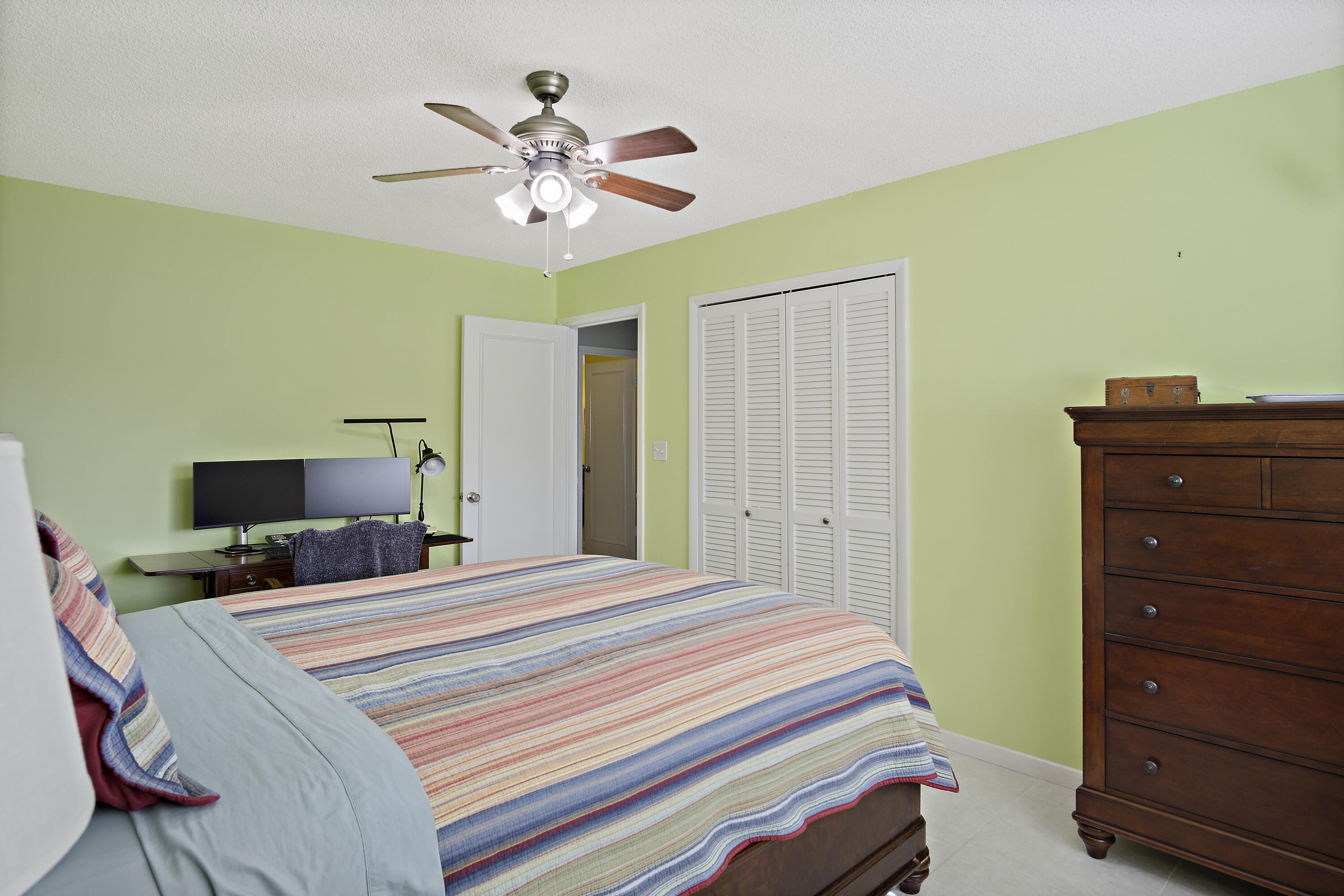 SATURN AVENUE ADDITIION UNRECORDED - Residential