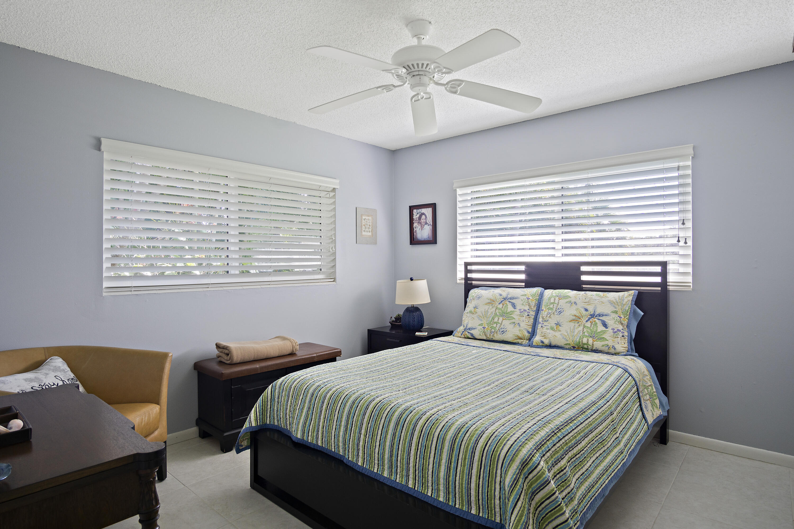 SATURN AVENUE ADDITIION UNRECORDED - Residential