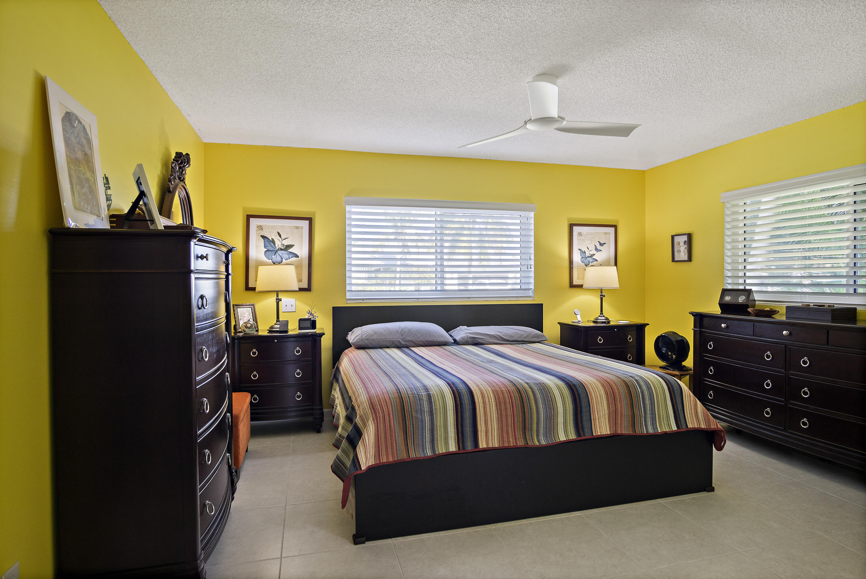 SATURN AVENUE ADDITIION UNRECORDED - Residential