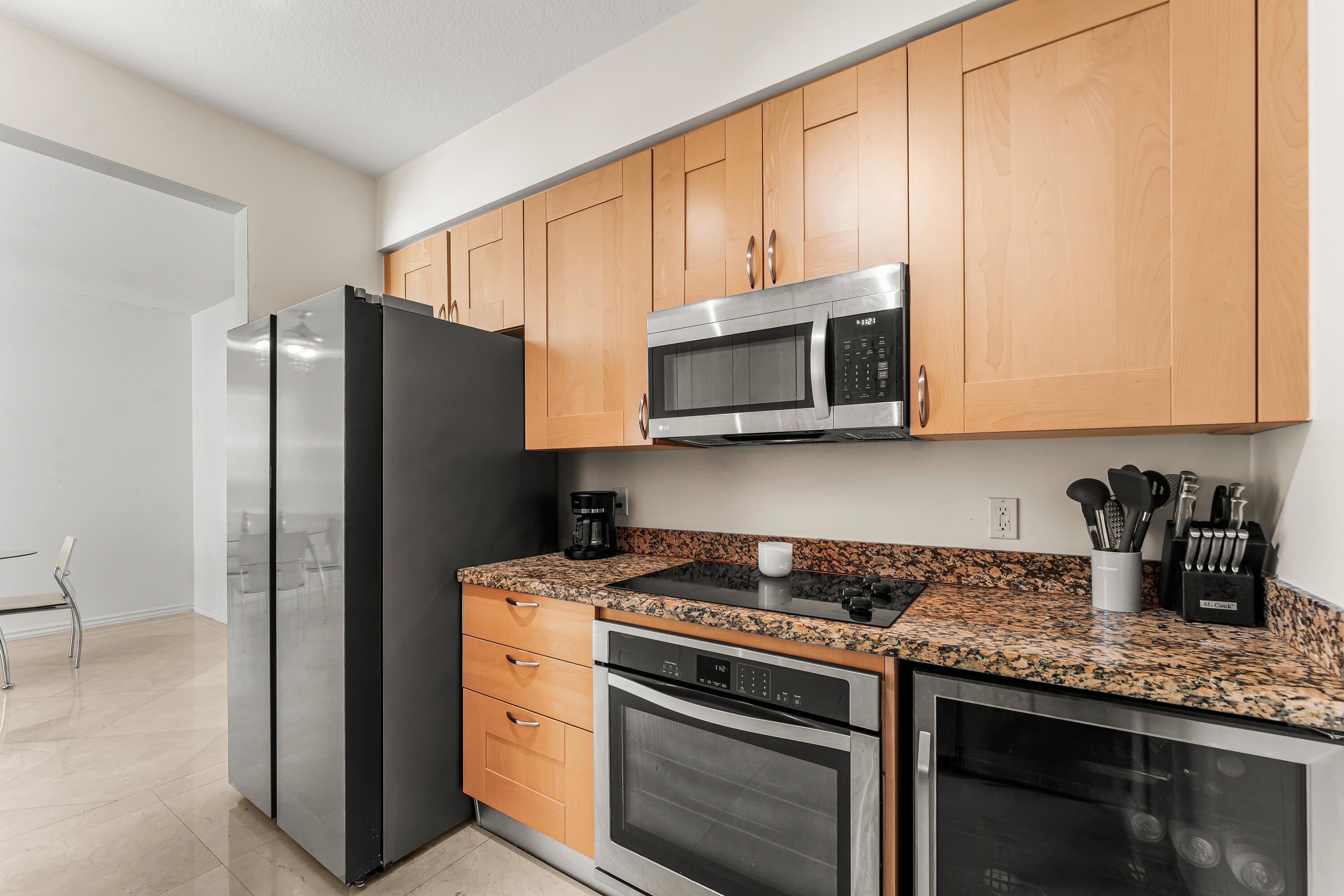 350 SE 2ND Street 2480