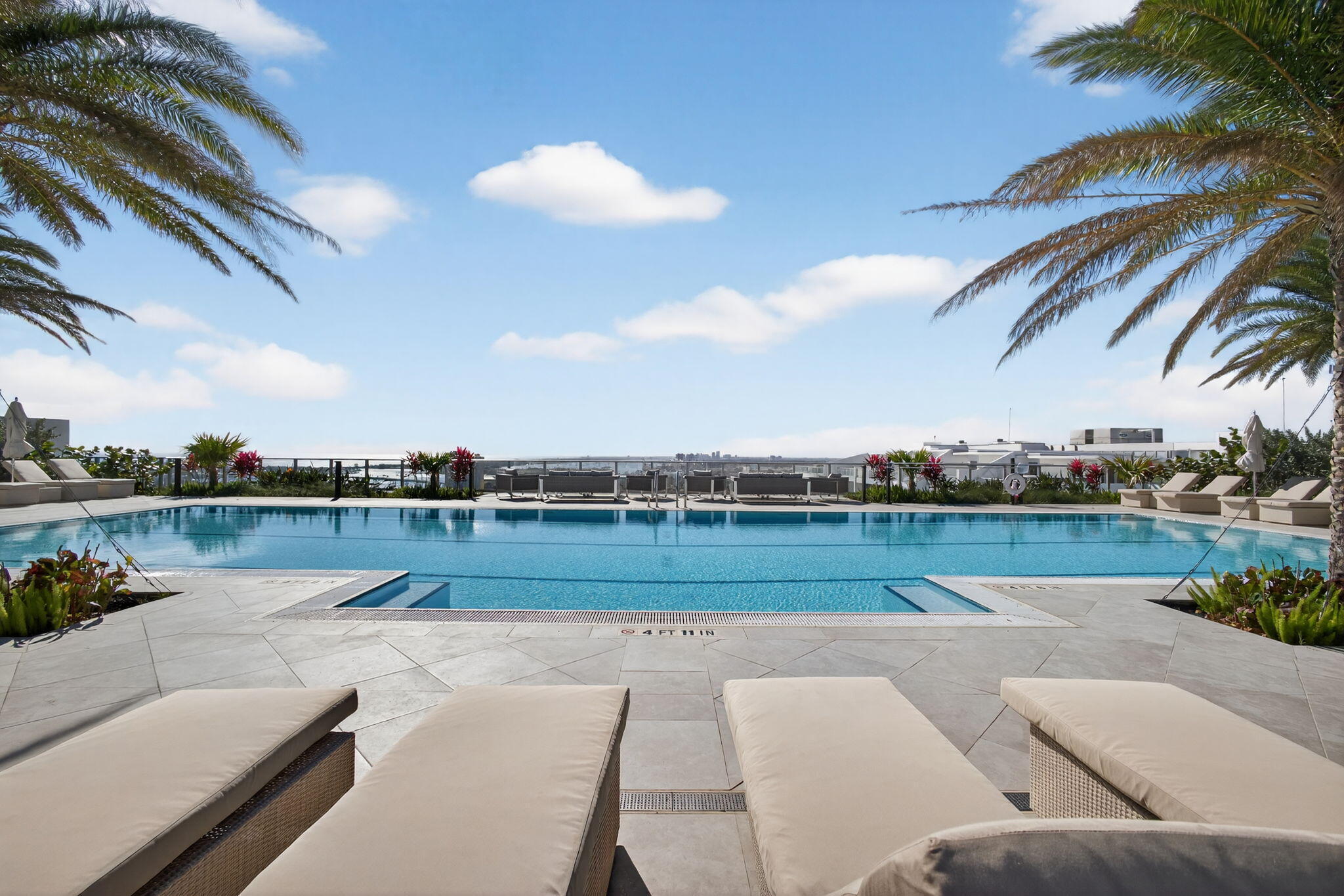 NAUTILUS 220 CONDO - Residential