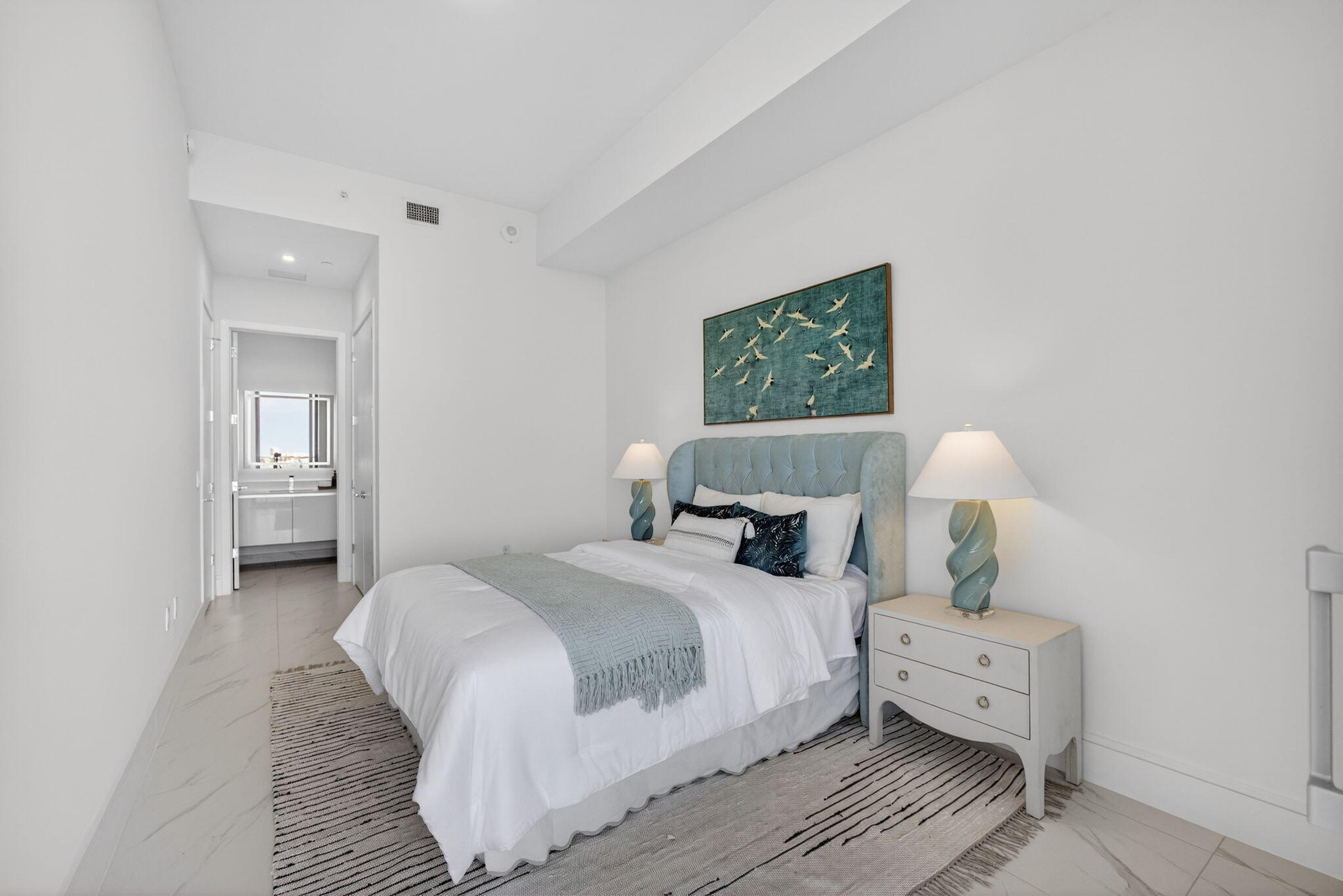 NAUTILUS 220 CONDO - Residential