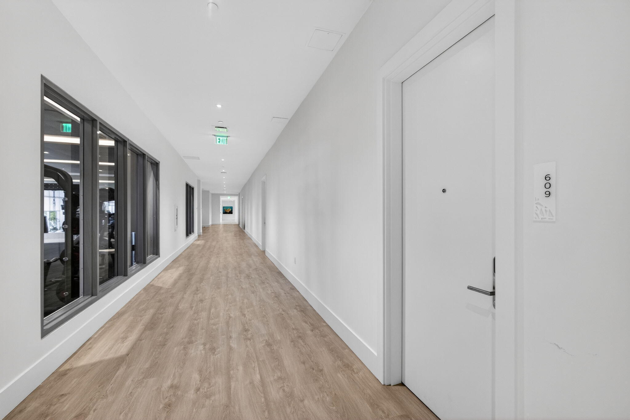 NAUTILUS 220 CONDO - Residential