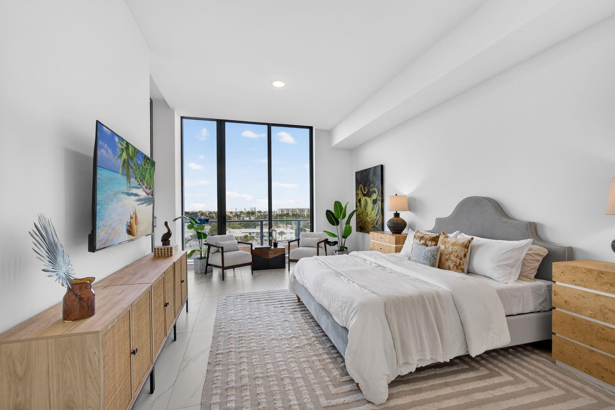 NAUTILUS 220 CONDO - Residential