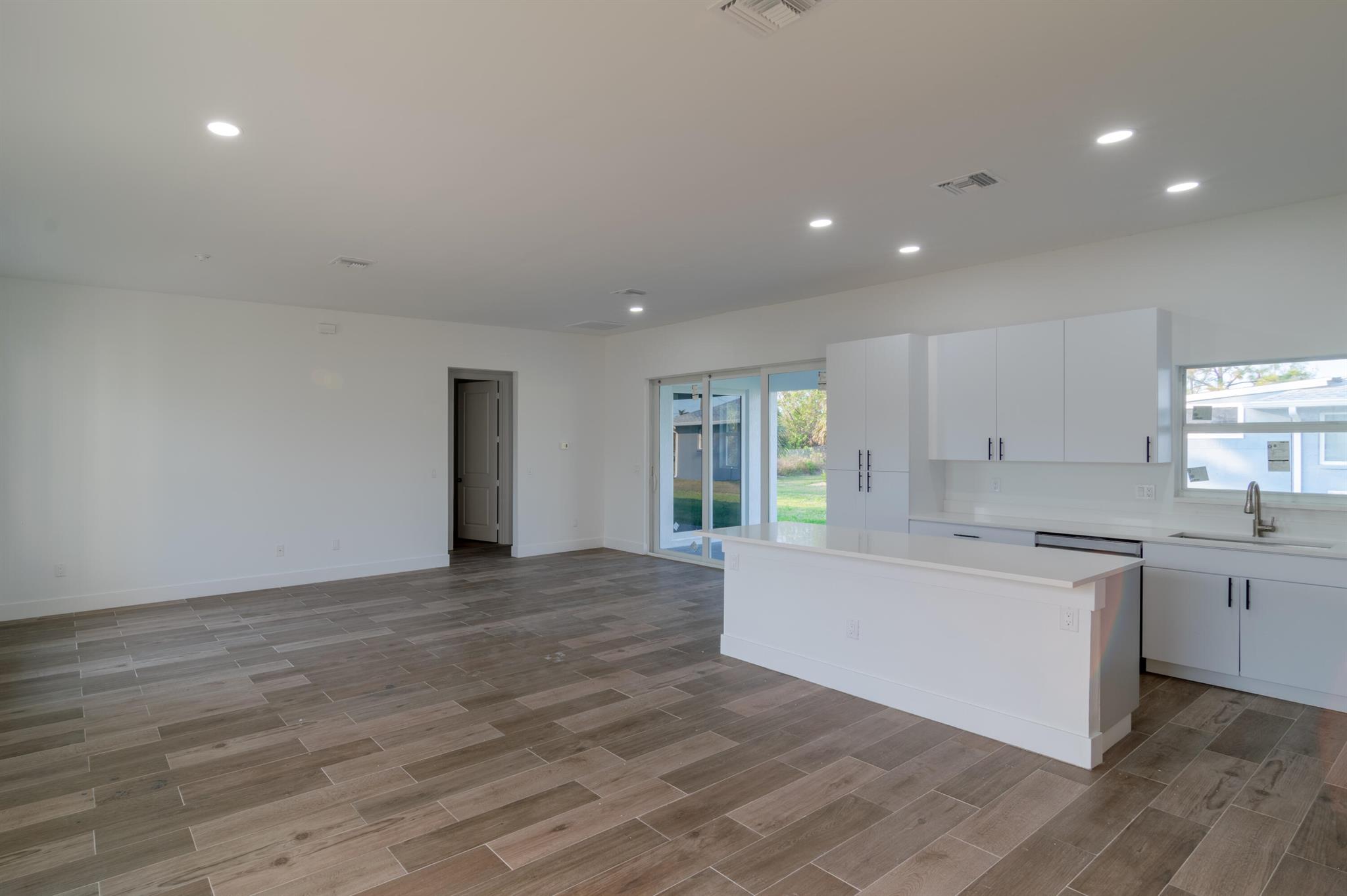 PCH 082 4451 0022 - Residential