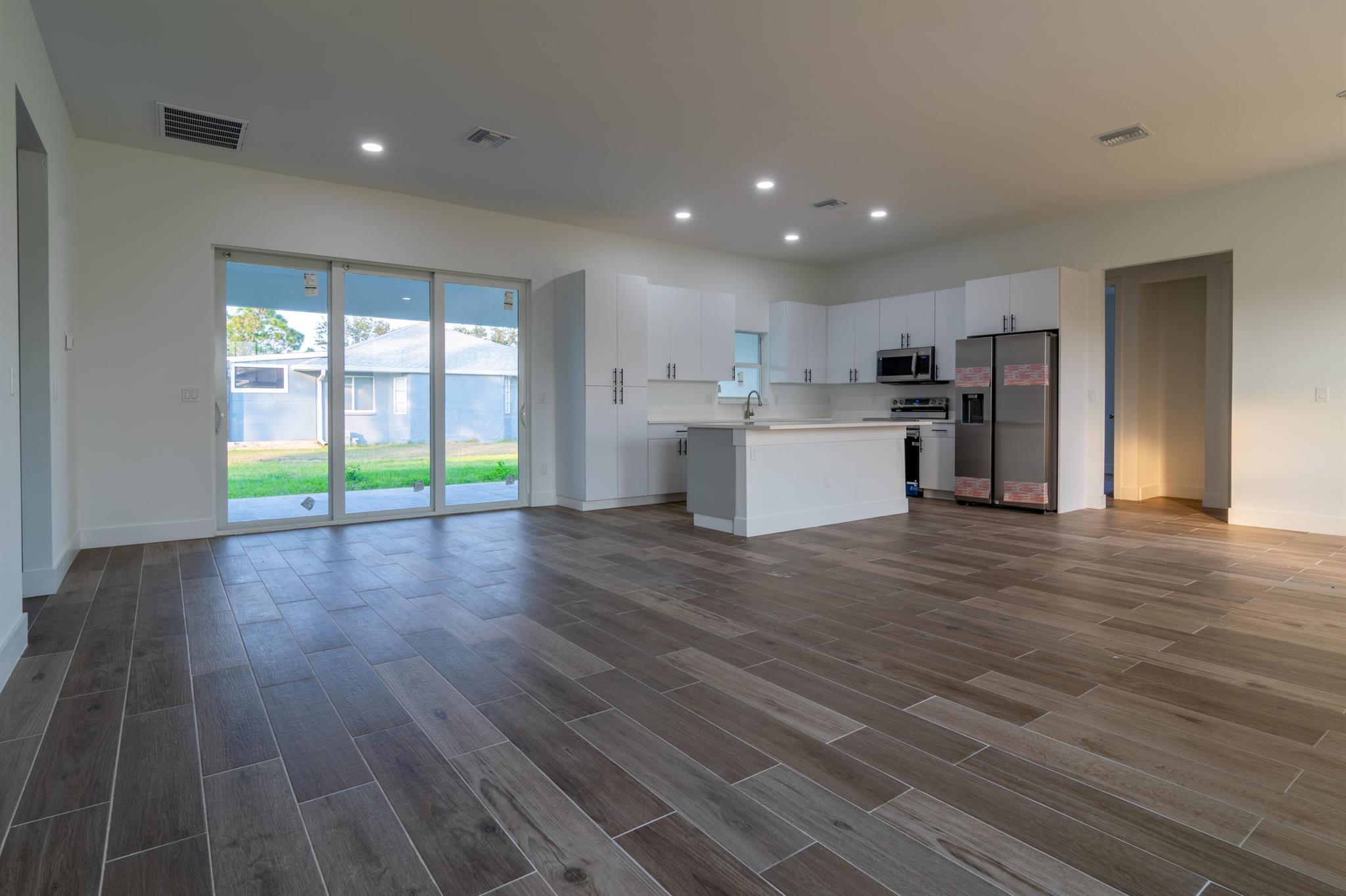 PCH 082 4451 0022 - Residential