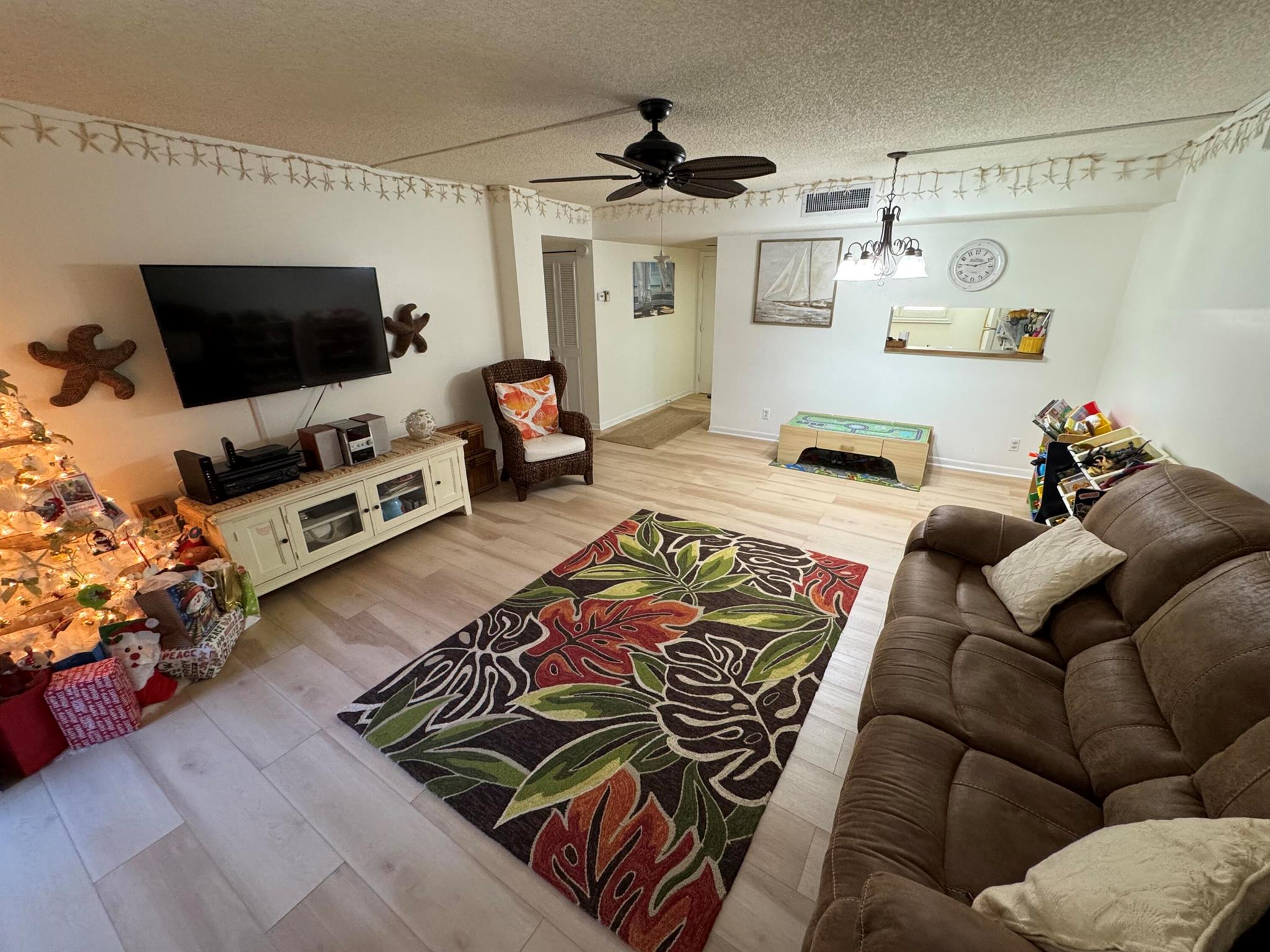 ALL AGES ARE WELCOME!!! RARE CHANCE TO LIVE IN THIS QUIET, WELL MAINTAINED. GATED 2/2 UNIT. NEW LAMINATE WOOD FLOORING THROUGH OUT. COMMUNITY HAS 3 POOLS, GYM, 2 HUGE BEAUTIFUL WALKING/RUNNING PATHS, TENNIS AND CLUBHOUSE. JUST MINUTES TO SHOPPING, TOWN CENTER MALL, AND DOWNTOWN ATLANTIC AVE. Zoned for Spanish River High School. No pets. No rentals for 2 years for new owners. Common laundry down the hall, no laundry in unit.