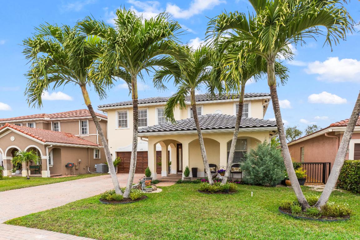 View photos, virtual tours, details... 173 Catania Way