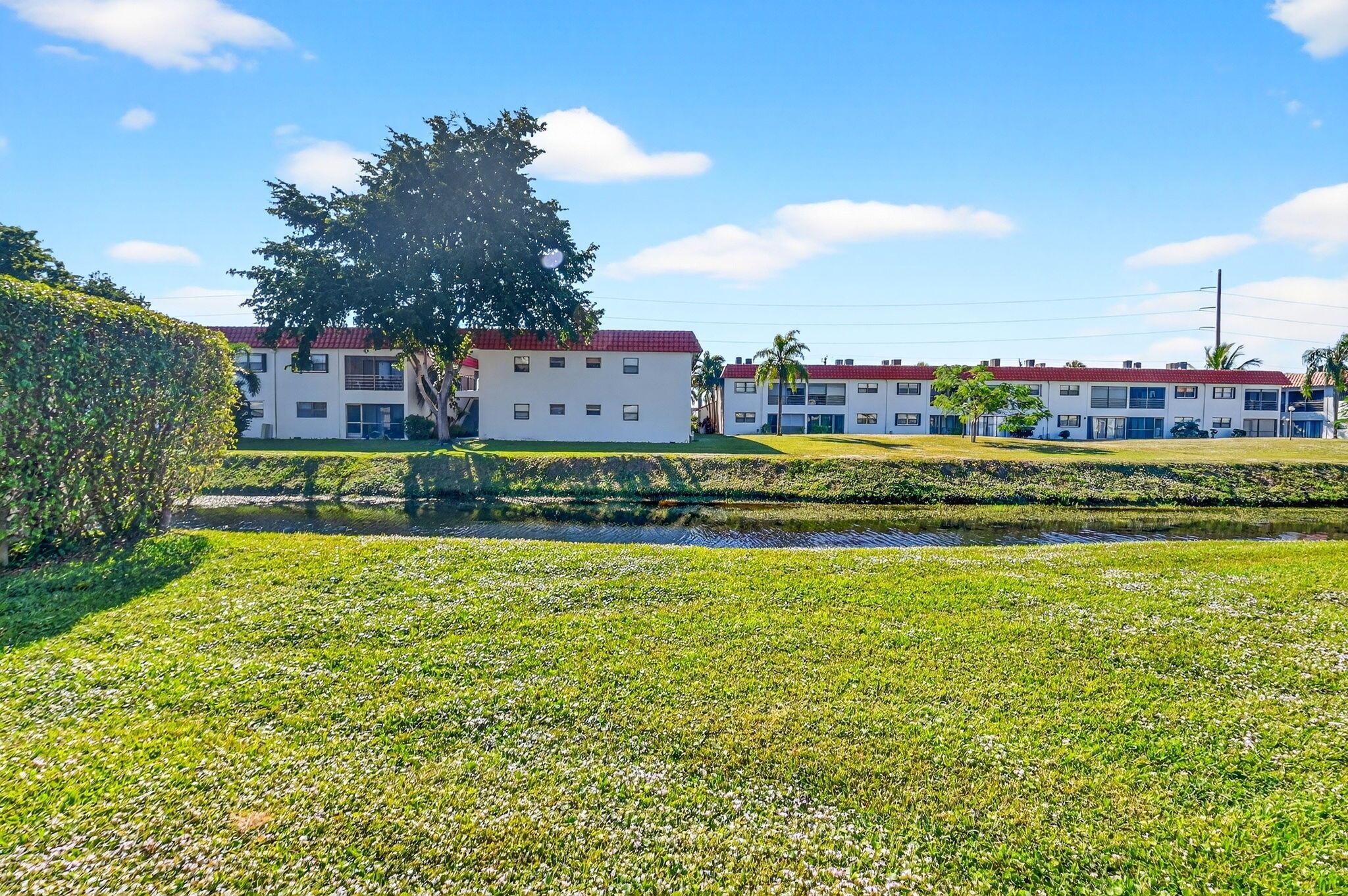 PALM BEACH LEISUREVILLE S - Residential