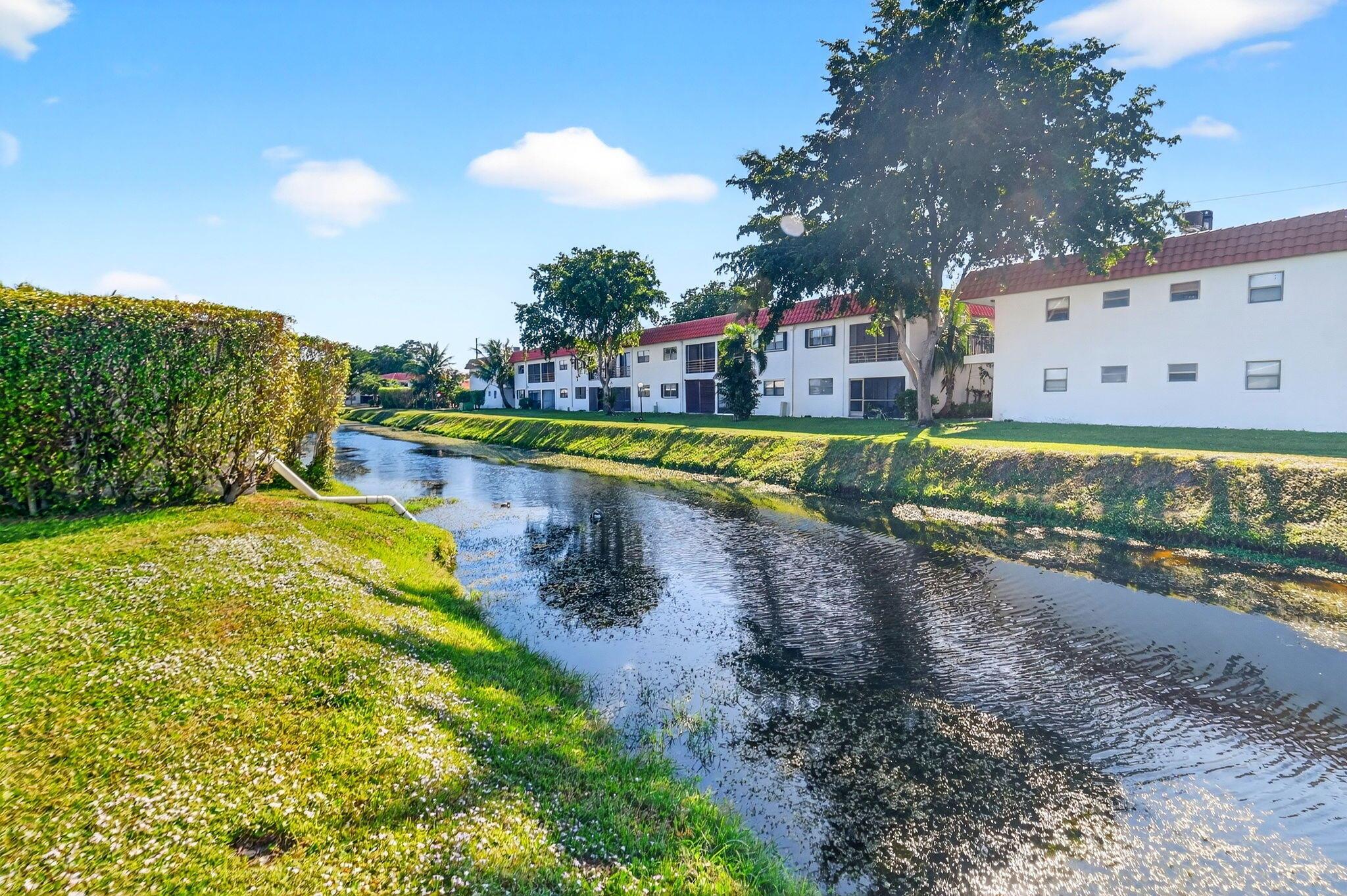 PALM BEACH LEISUREVILLE S - Residential