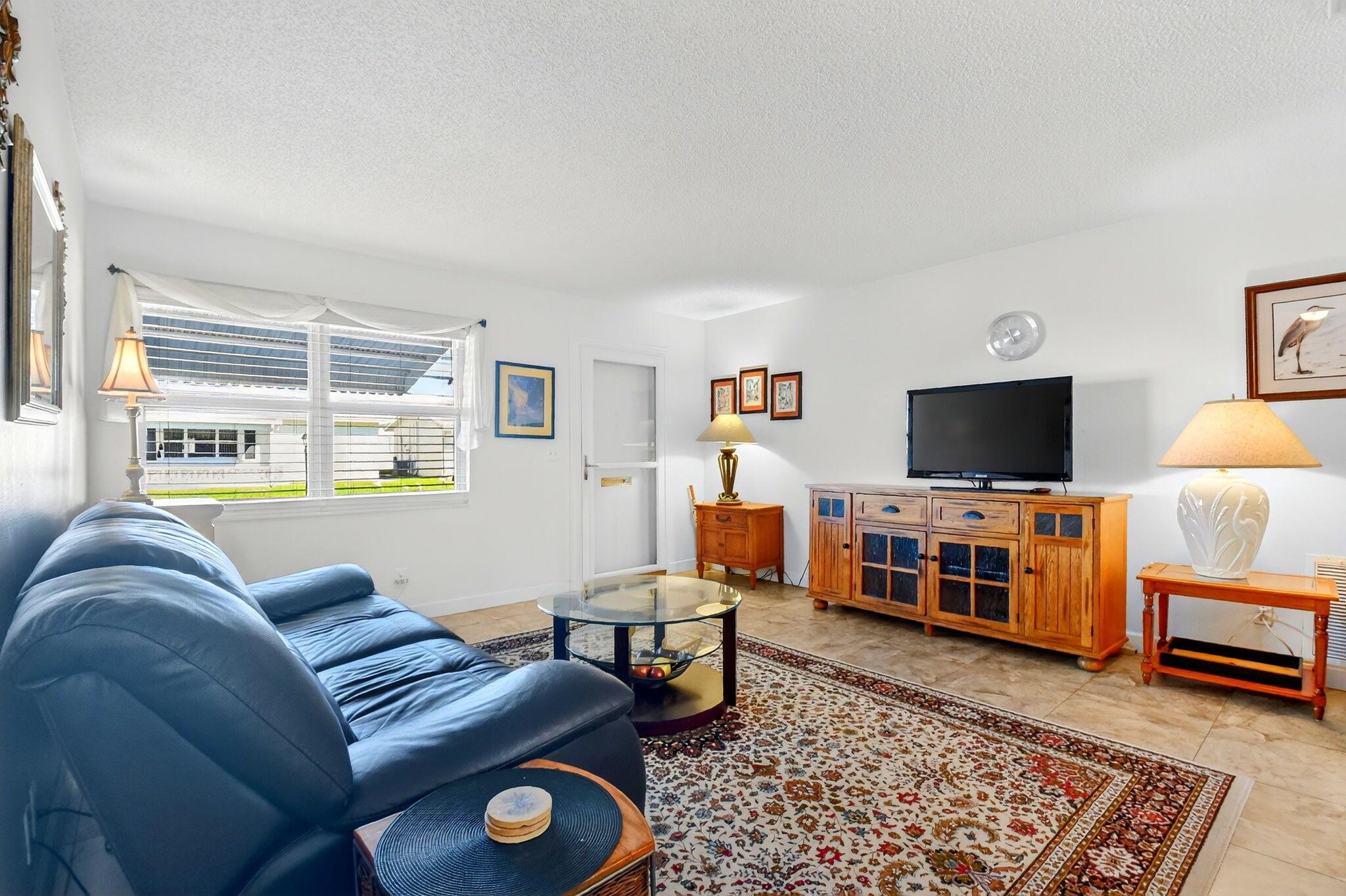 PALM BEACH LEISUREVILLE S - Residential