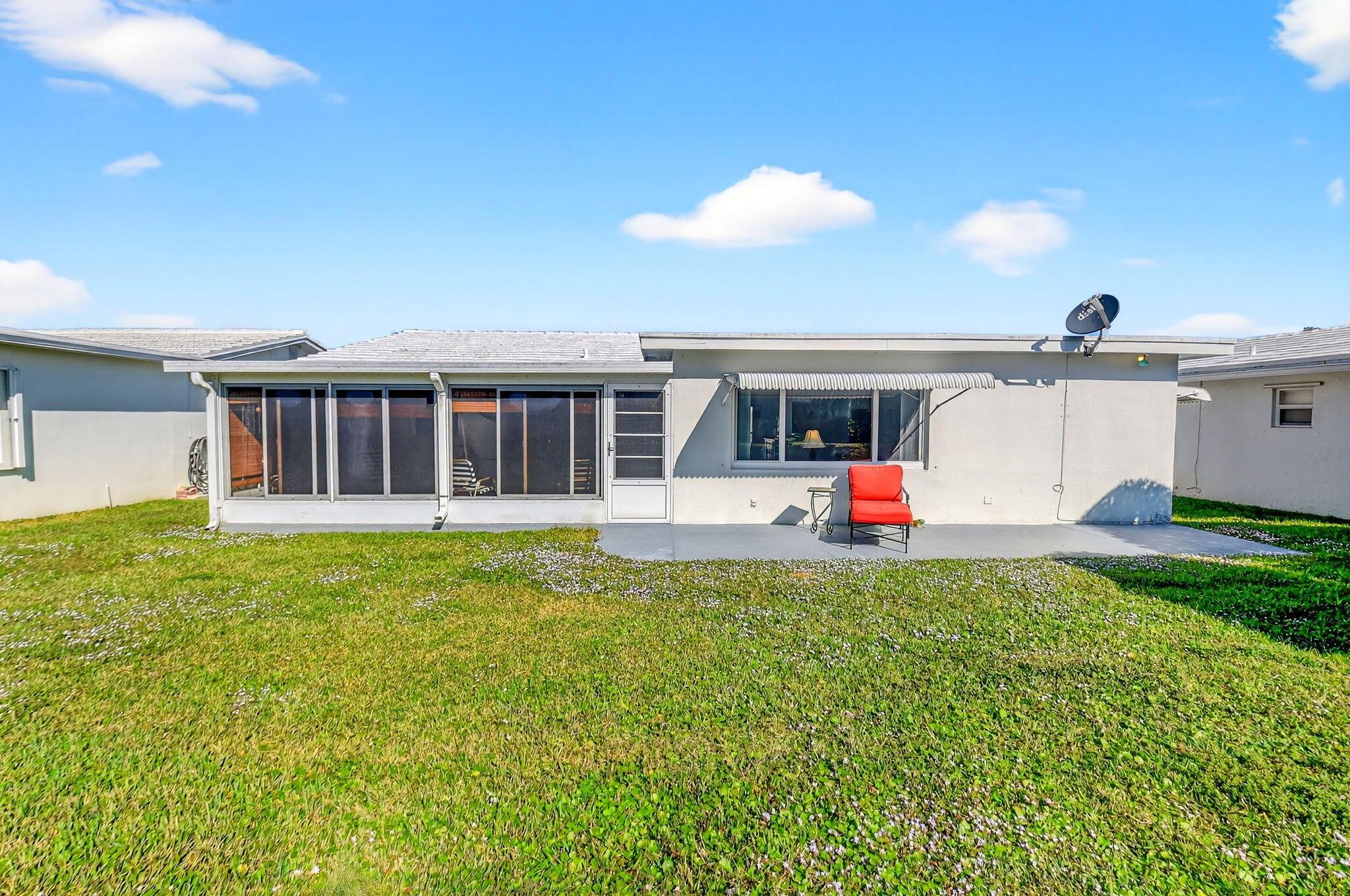 PALM BEACH LEISUREVILLE S - Residential