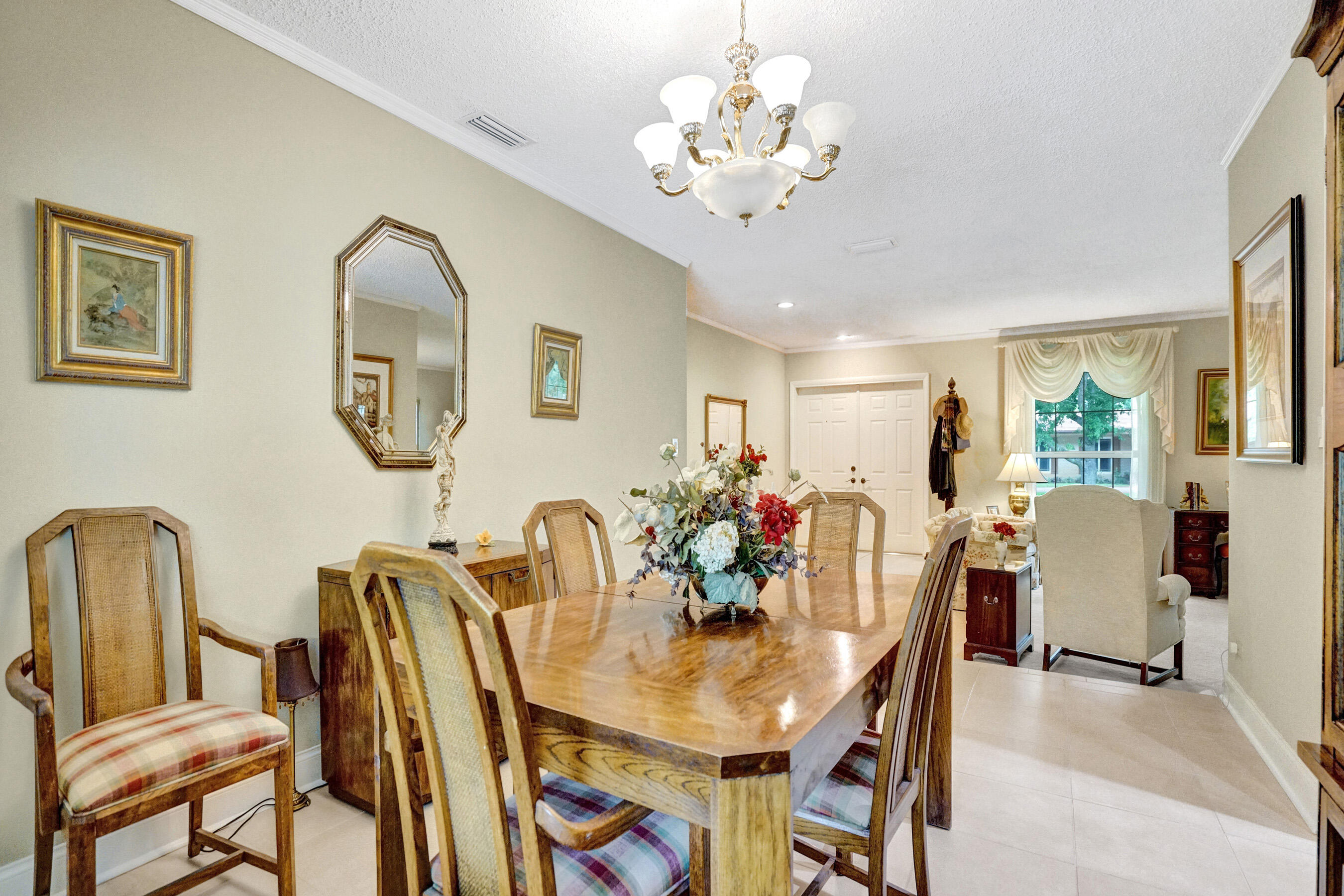 PLANTATION SECLUDED GDNS-1ST ADD - Residential