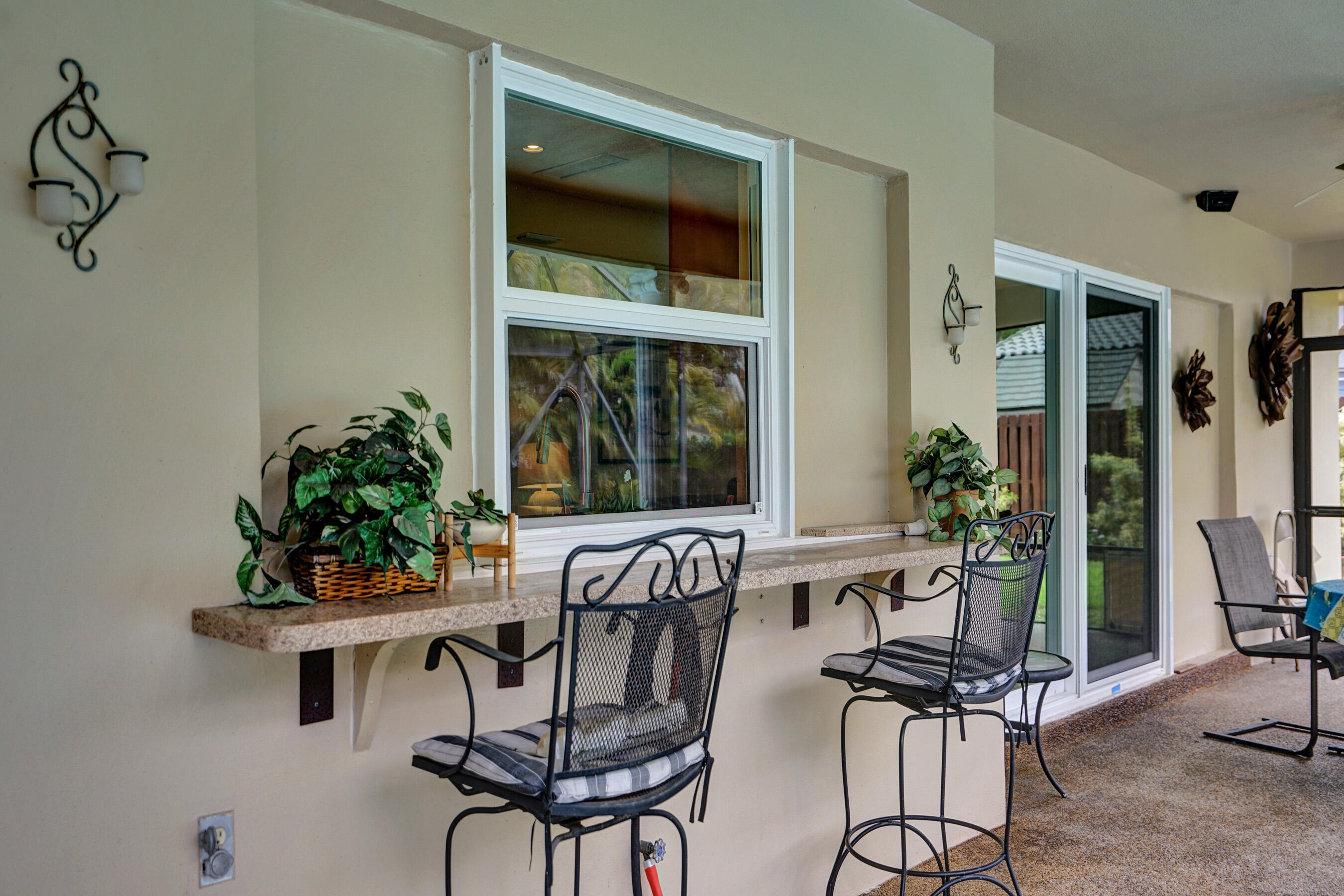 PLANTATION SECLUDED GDNS-1ST ADD - Residential