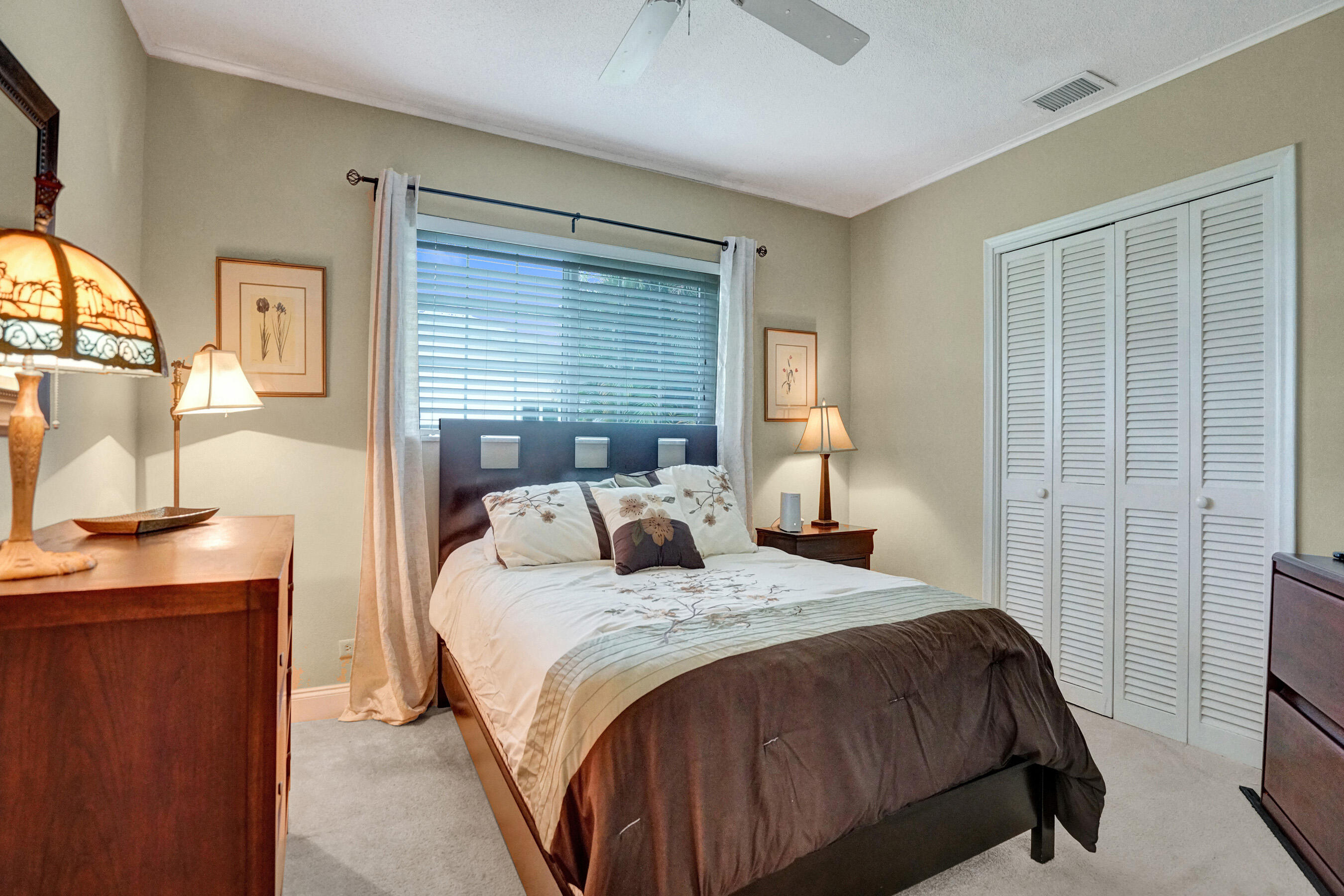 PLANTATION SECLUDED GDNS-1ST ADD - Residential