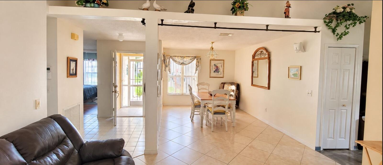 6747 PICANTE Circle