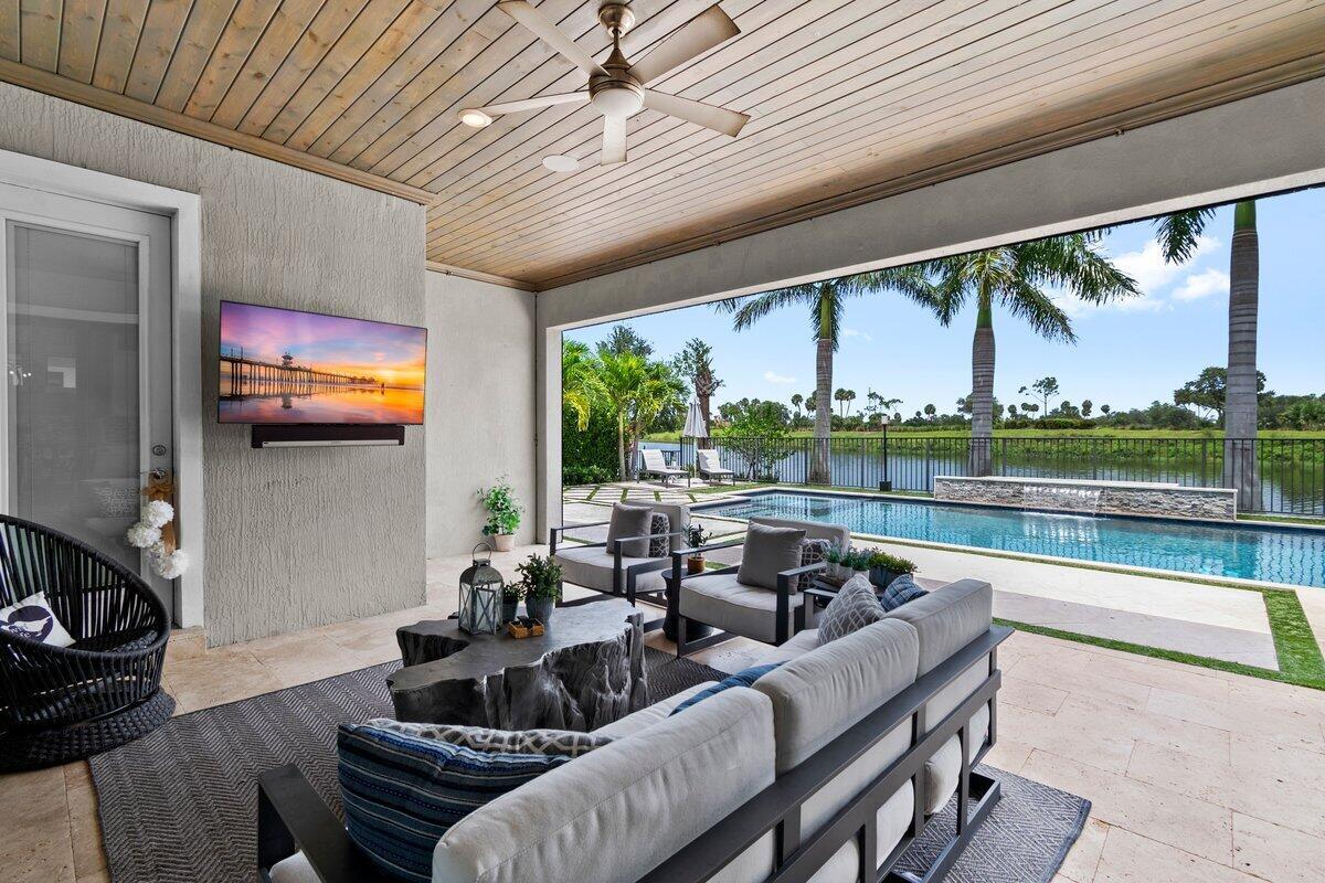 SONOMA ISLES - Residential