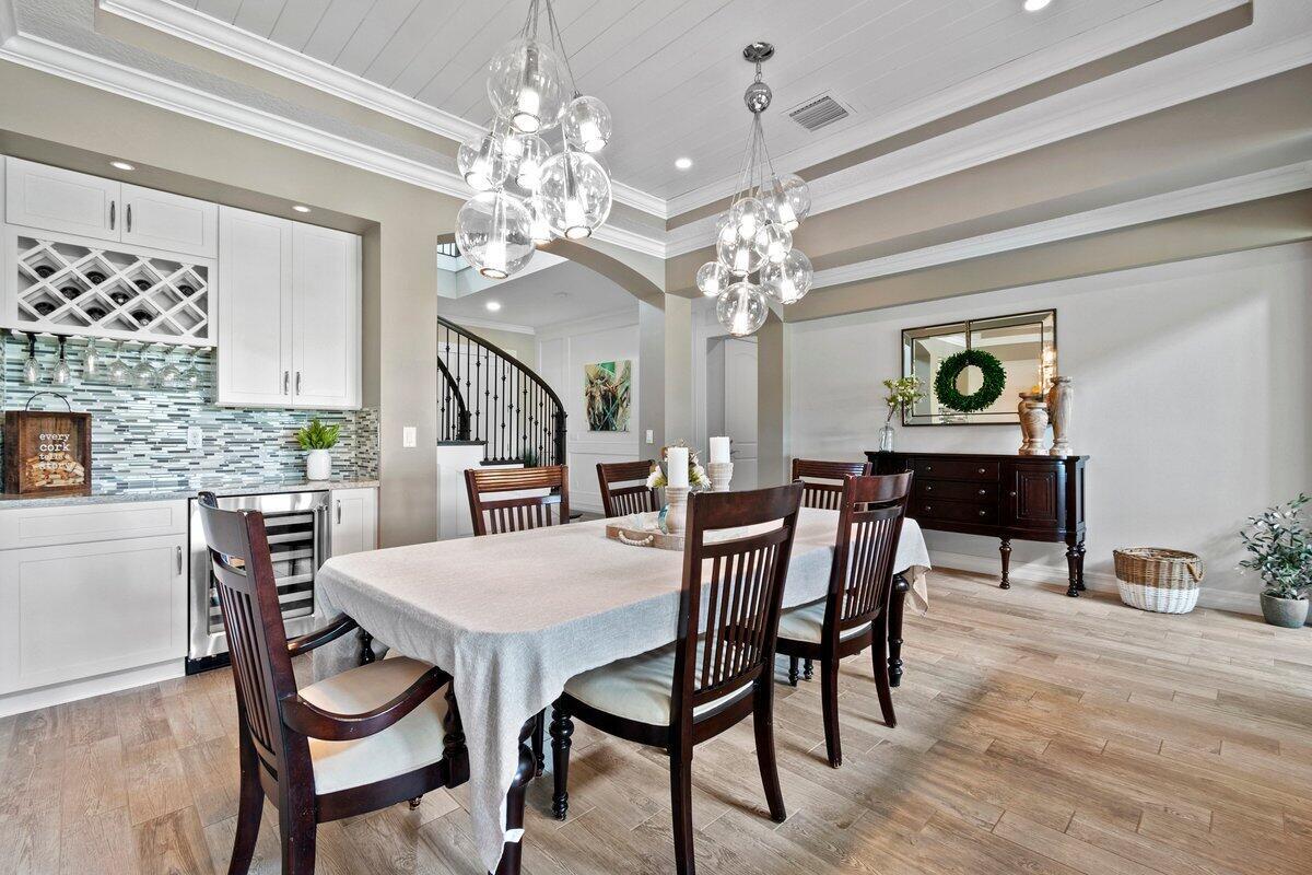 SONOMA ISLES - Residential