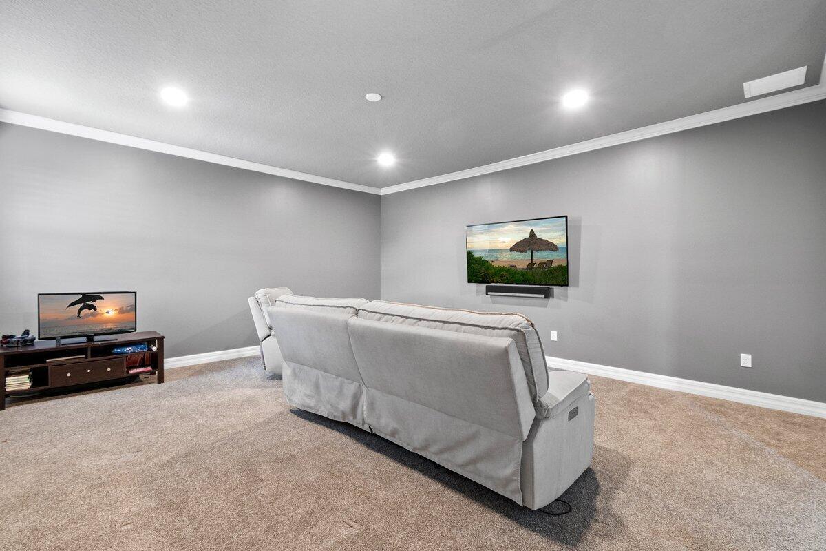 SONOMA ISLES - Residential