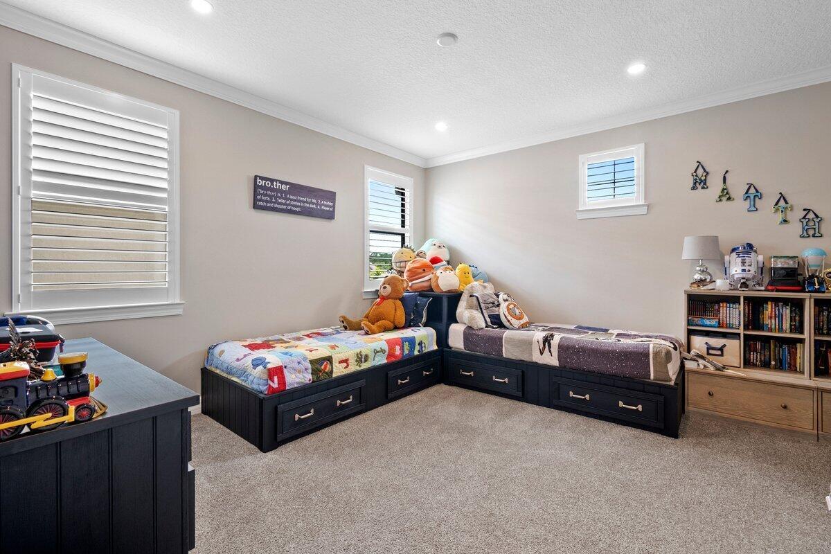 SONOMA ISLES - Residential