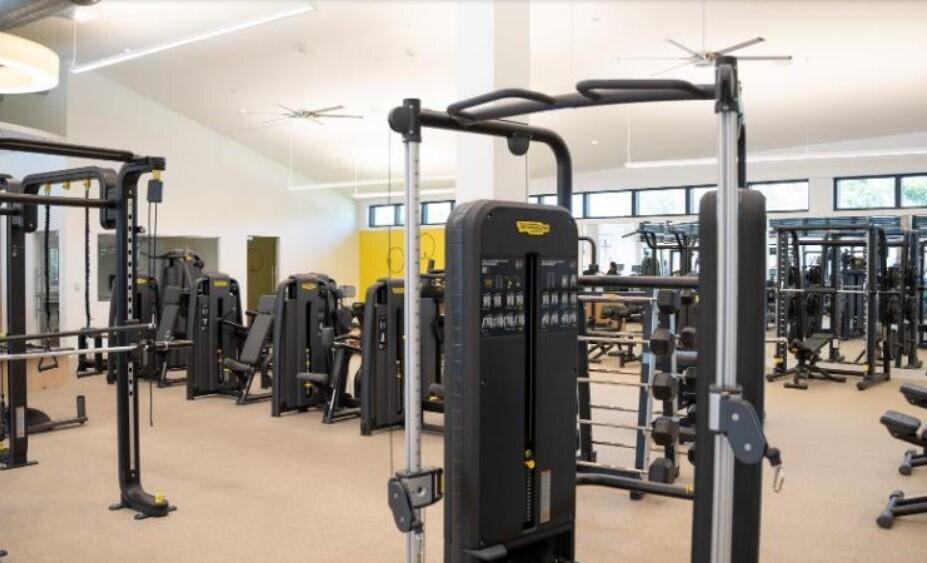 THE RESERVE AT EASTPOINTE - Residential