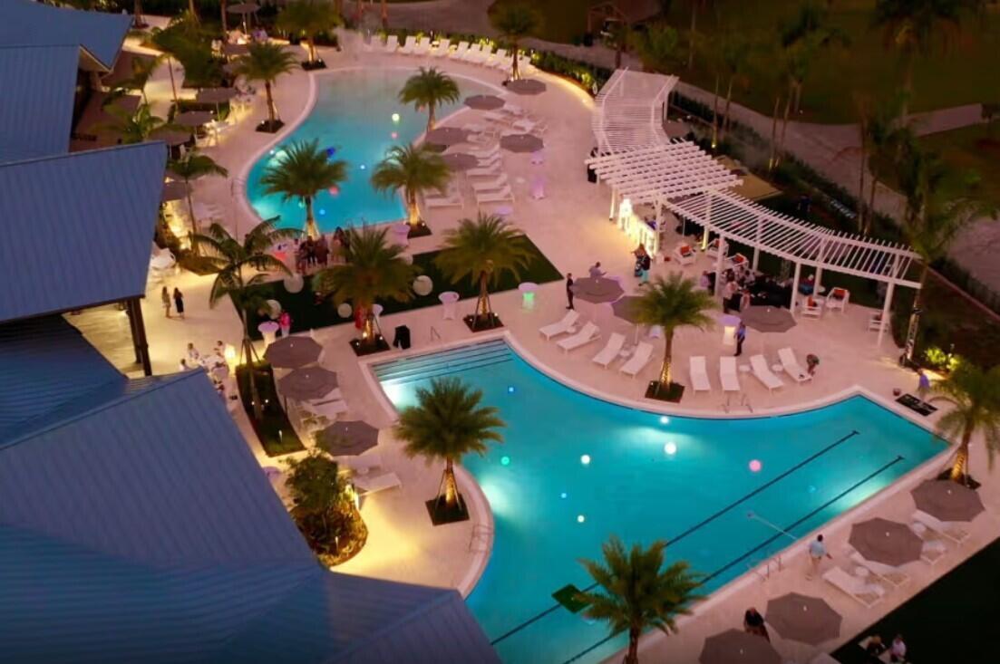 THE RESERVE AT EASTPOINTE - Residential