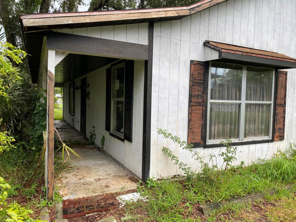 Photo of 7403 Palomar Street, Fort Pierce, FL 34951 (MLS # R10973049)