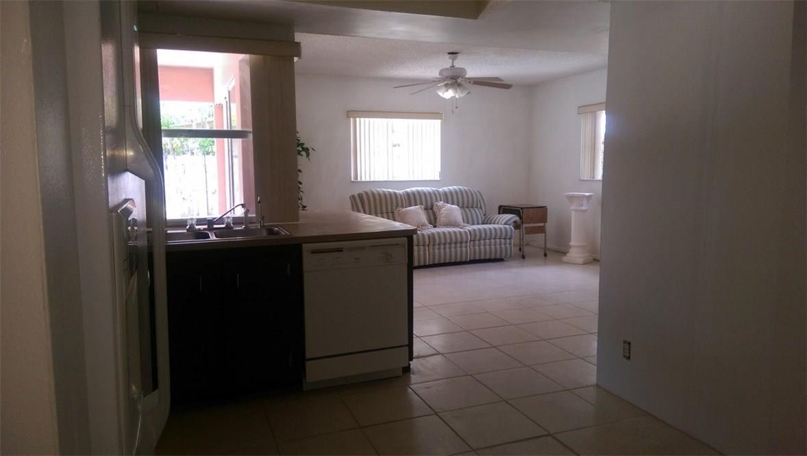 Oriole-Margate Sec 4 78-2 - Residential