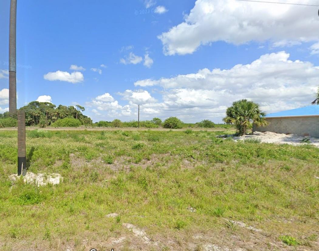 641 Royce Rd