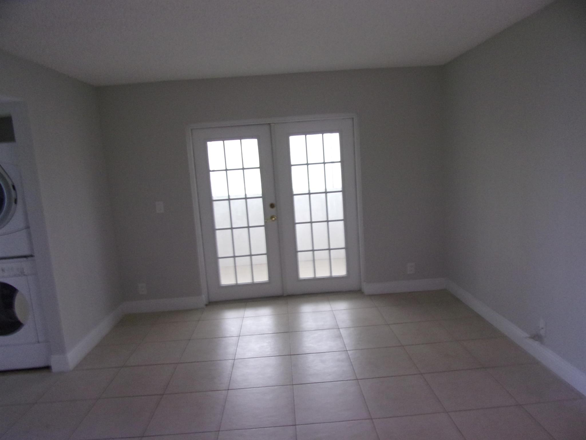 MIDPORT PLACE I, A CONDOM - Residential Lease